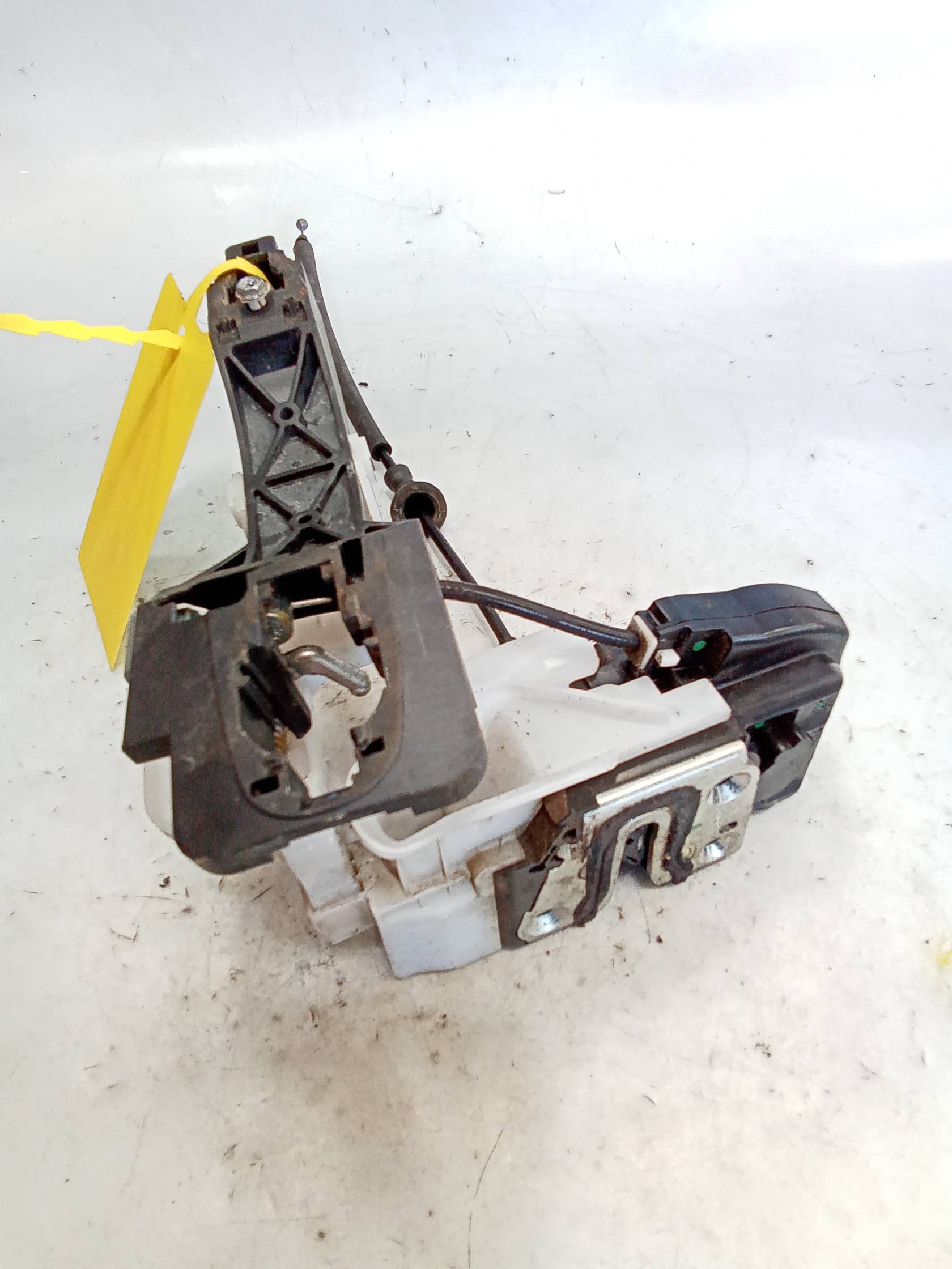 Serratura porta ant. dx.