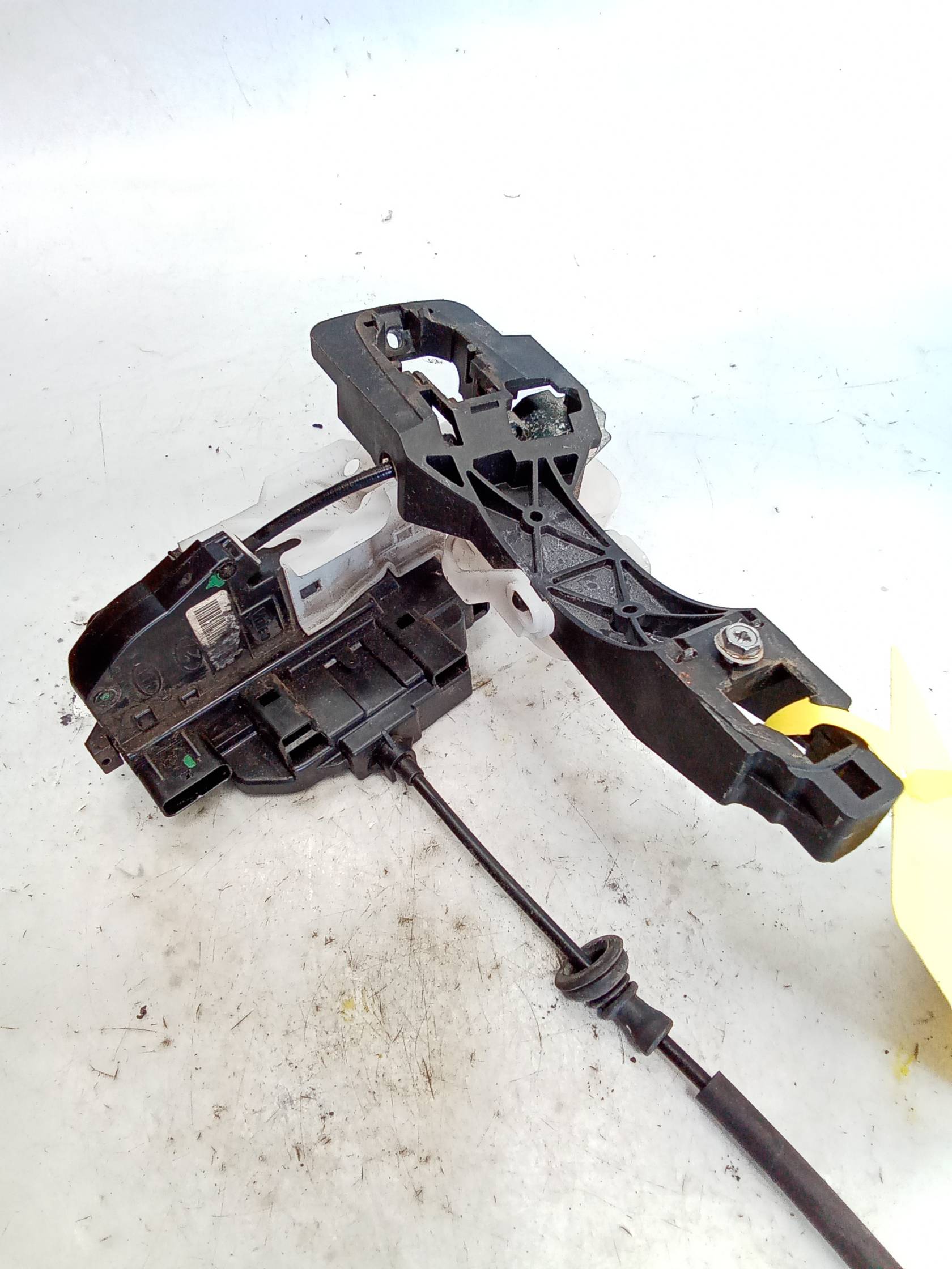 Serratura porta ant. dx.