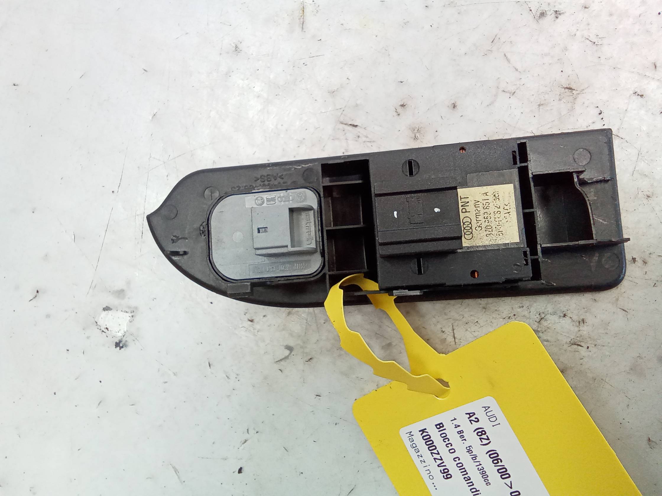 Blocco comandi alzacristalli e retrovisori est.