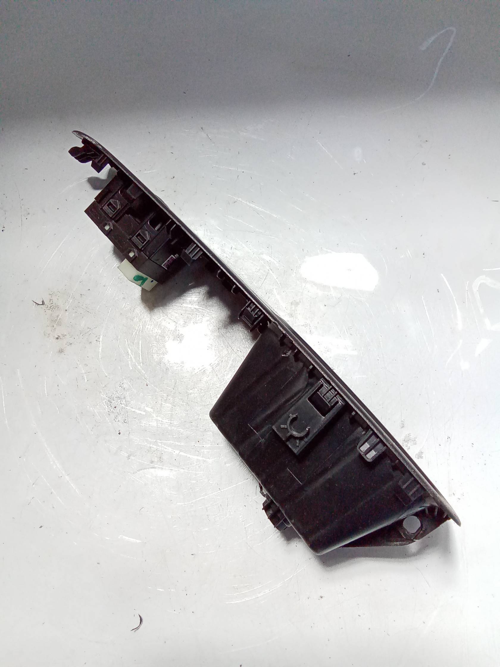 Blocco comandi alzacristalli a. dx.