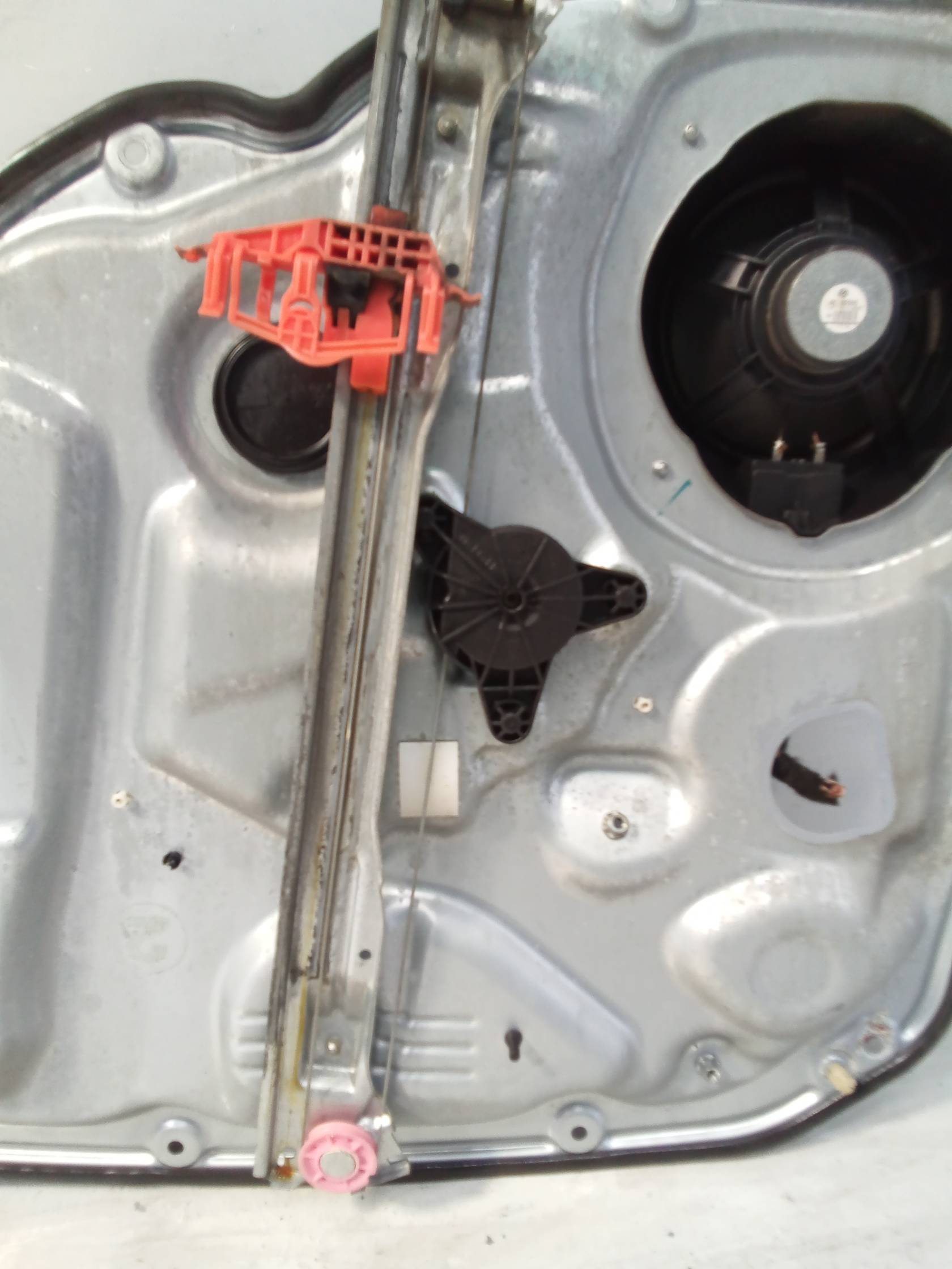 Alzacristallo elettr. porta post. con motorino sx.