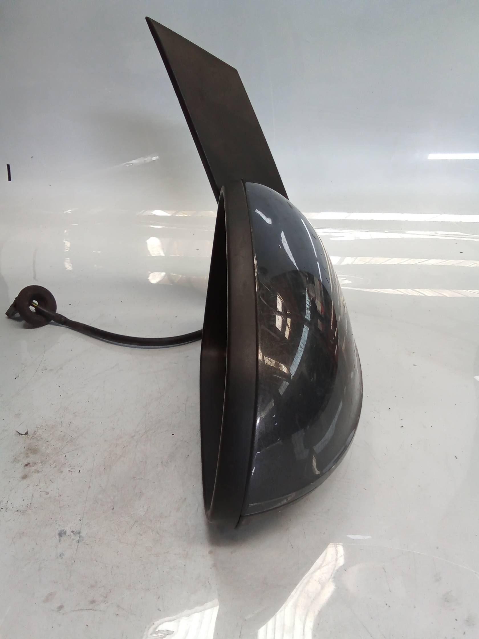 Retrovisore est. compl. dx.