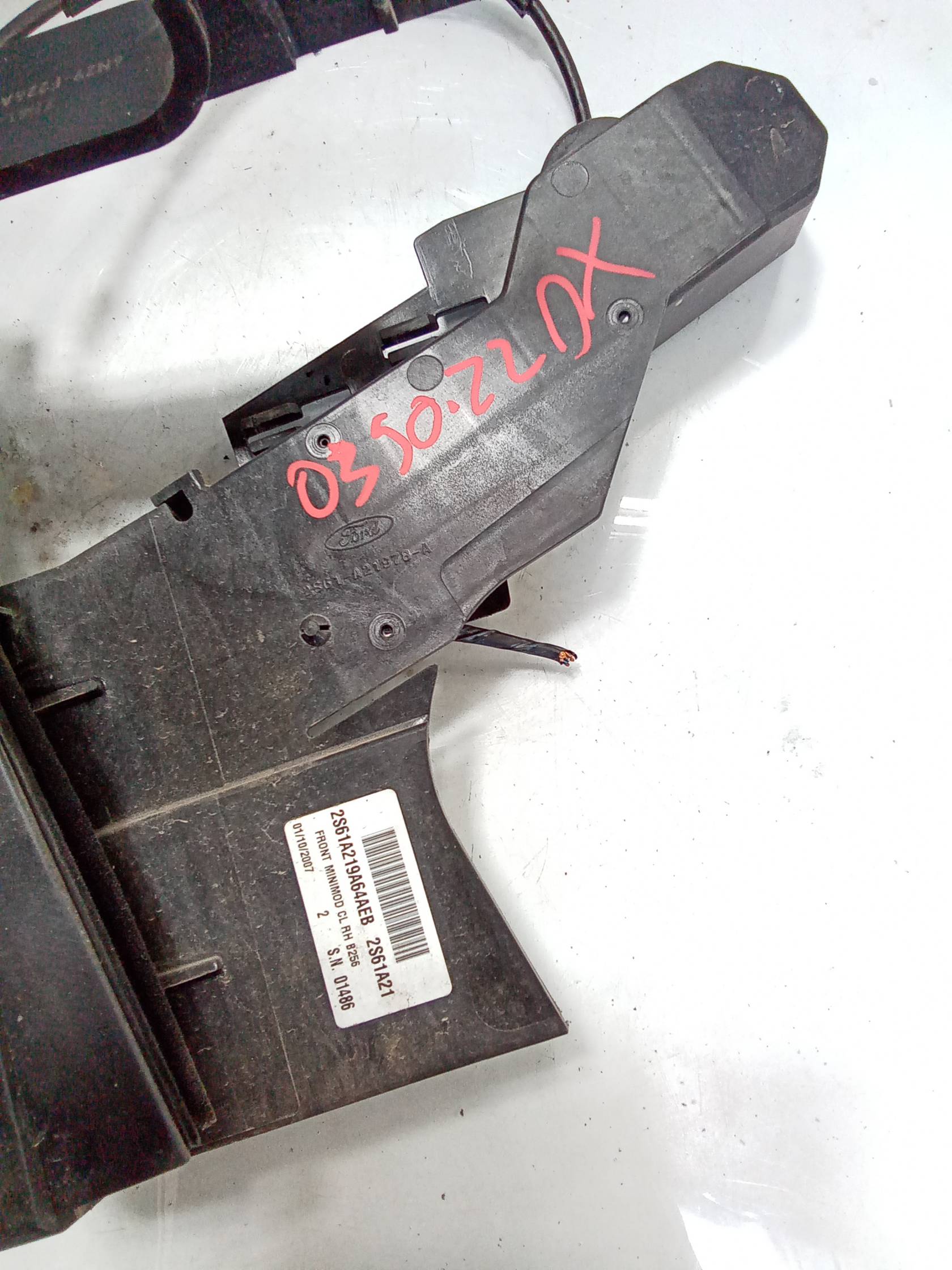 Serratura porta ant. dx.