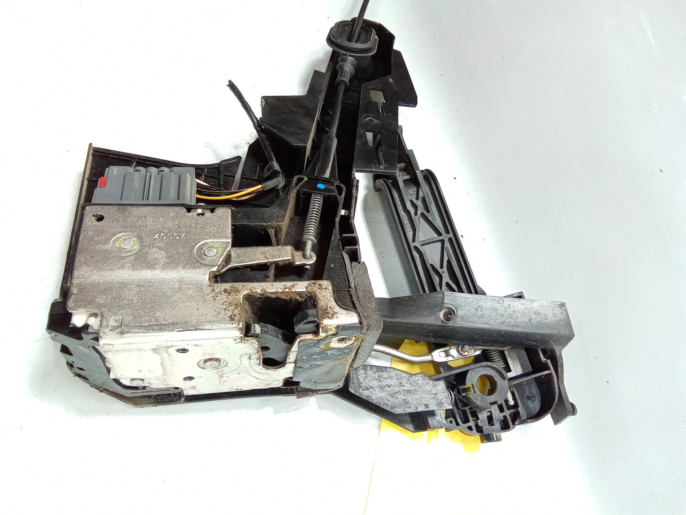 Serratura porta ant. dx.