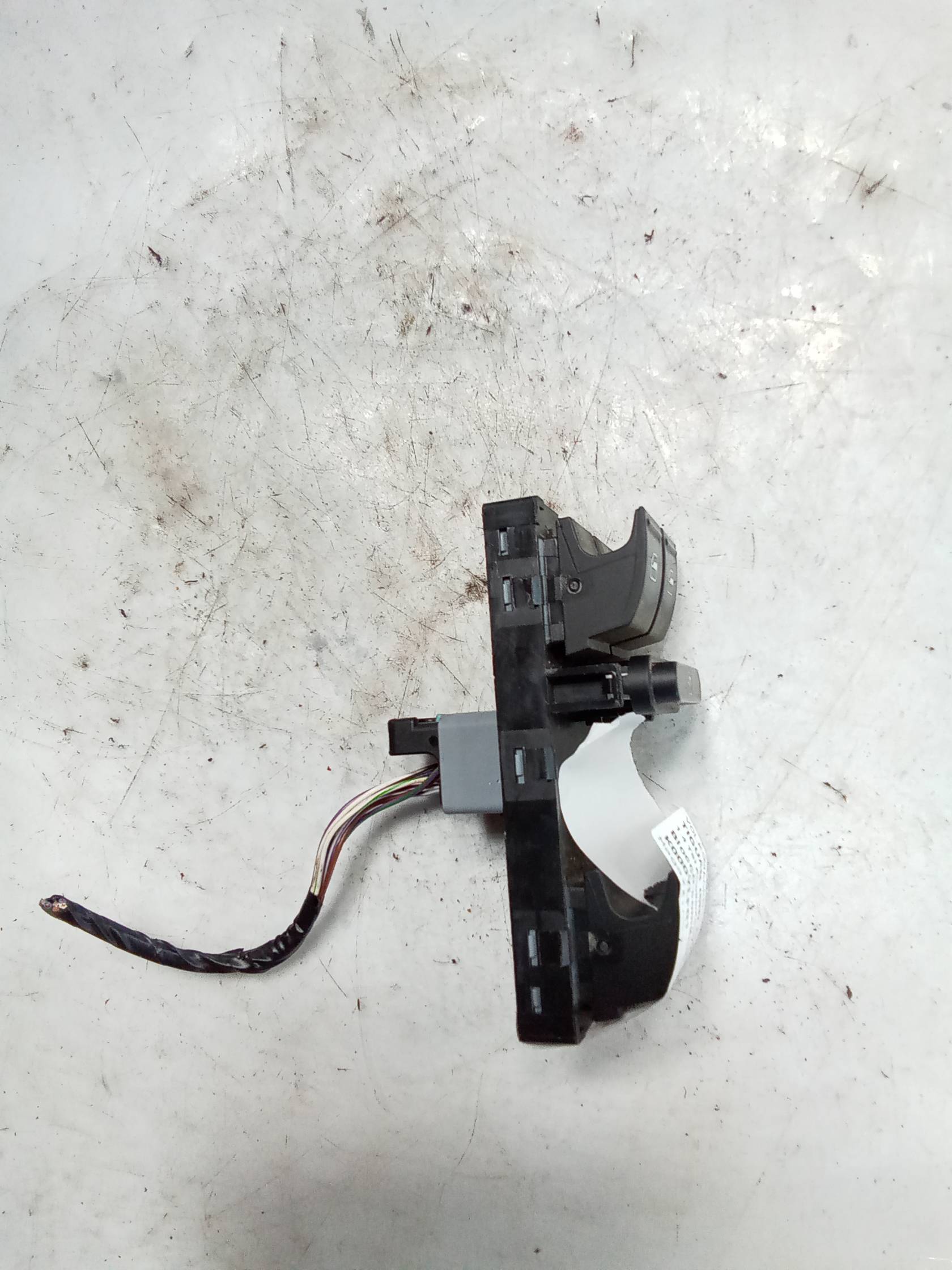 Blocco comandi alzacristalli e retrovisori est. sx.