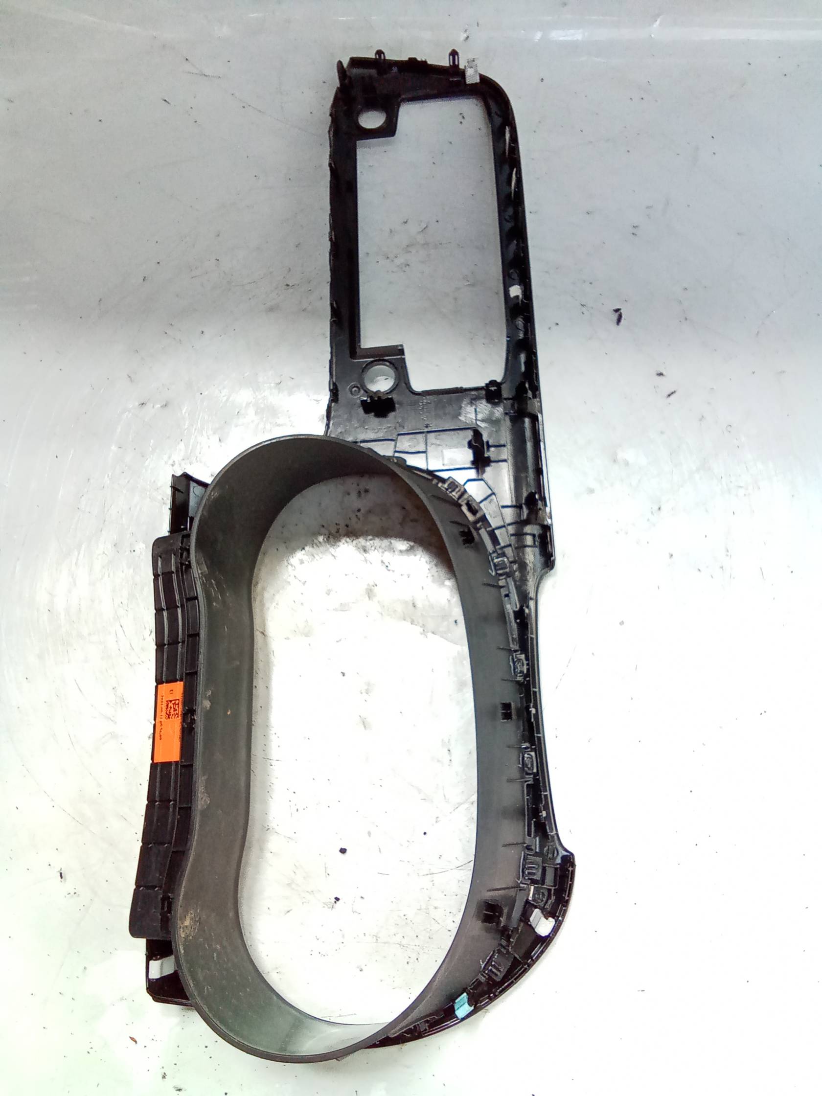 Modanatura centr. cruscotto