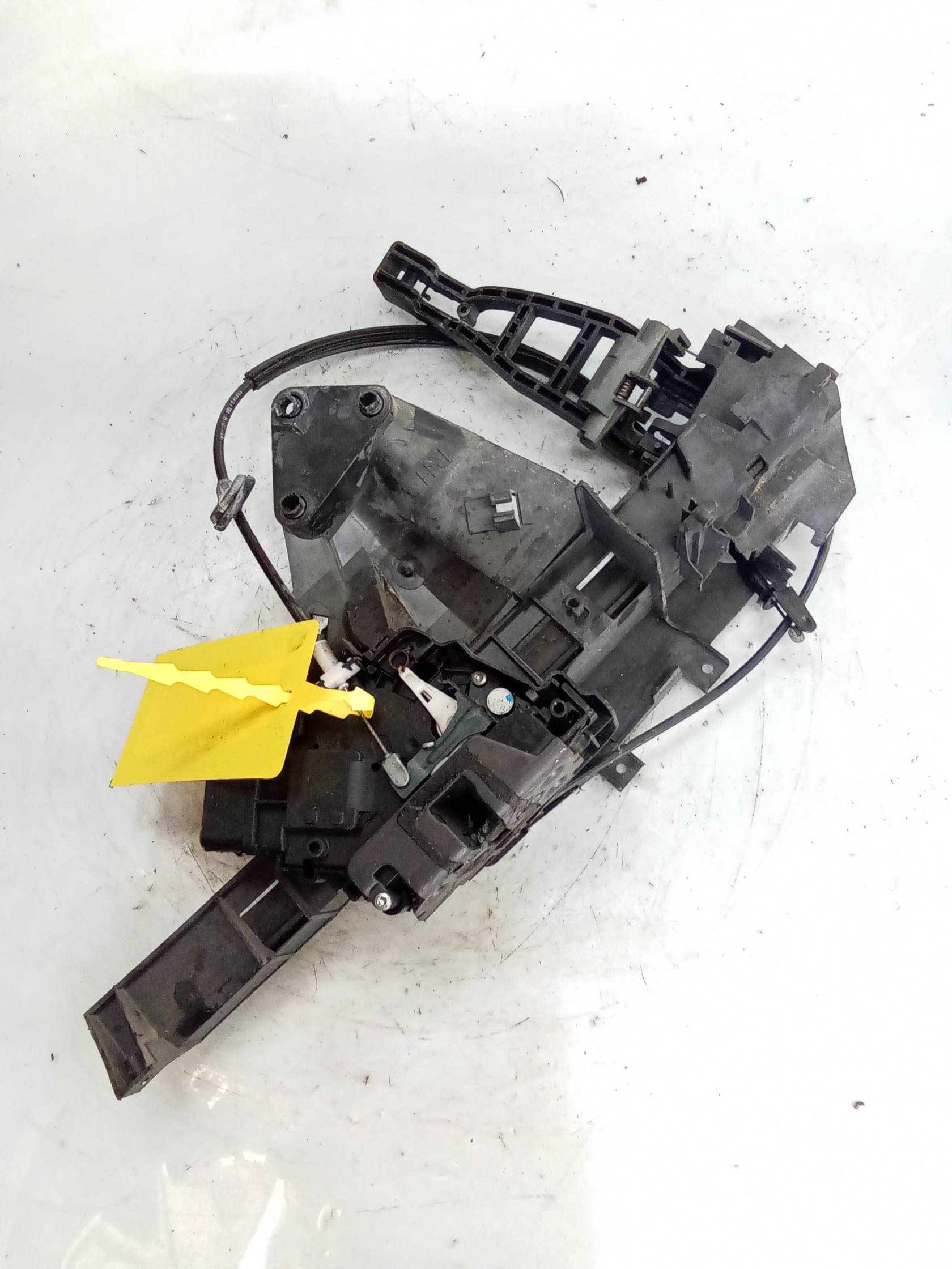 Serratura porta ant. dx.