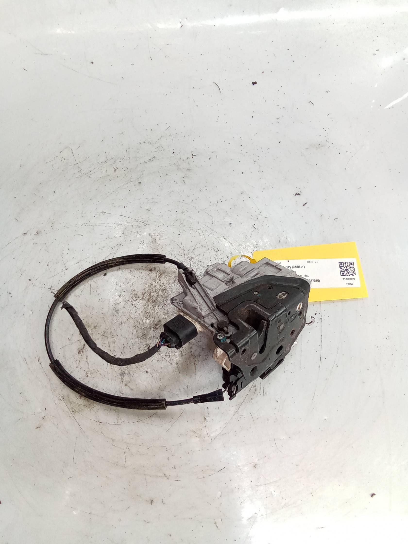 Serratura porta ant. dx.