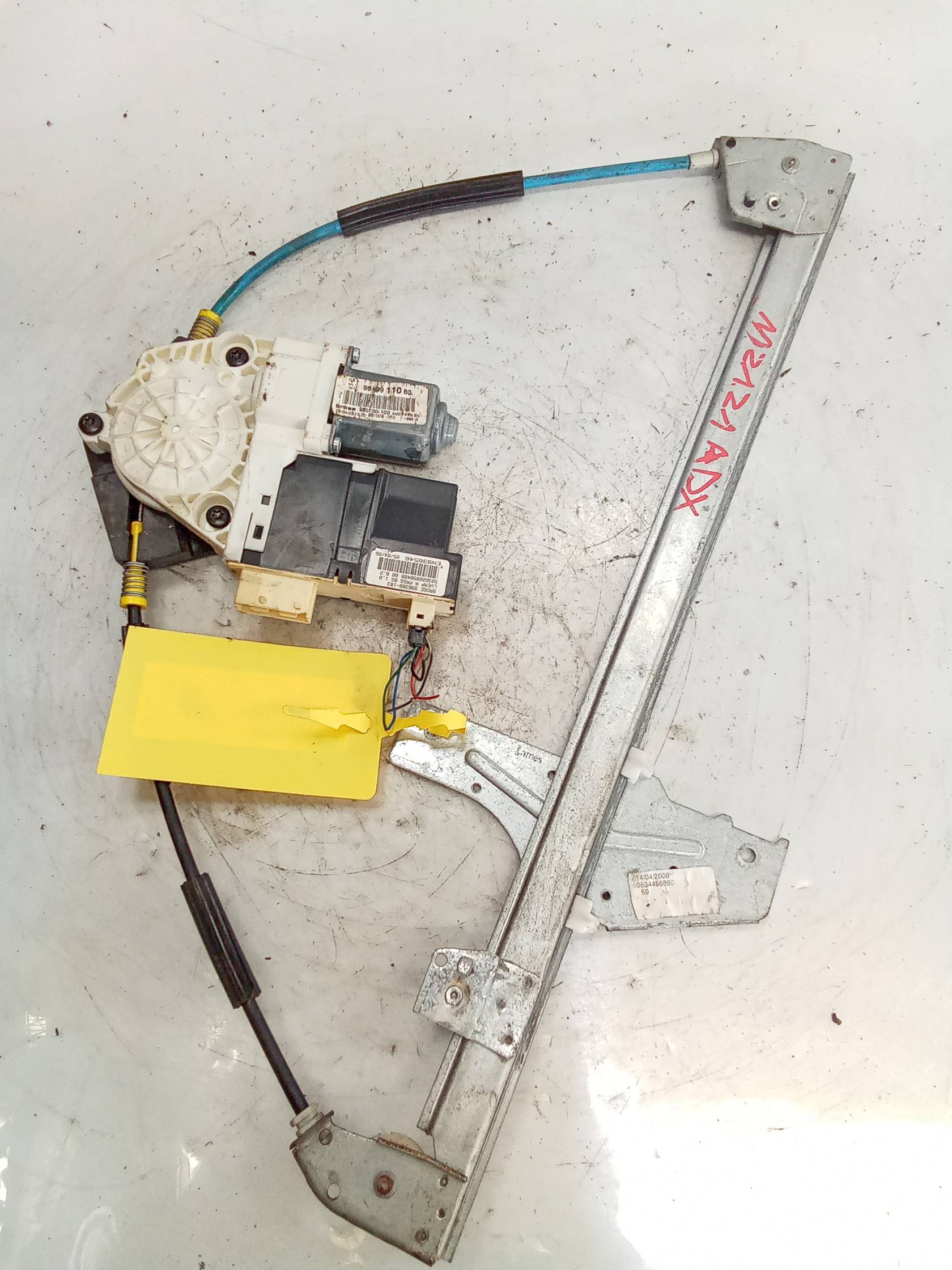 Alzacristallo elettr. porta ant. dx.