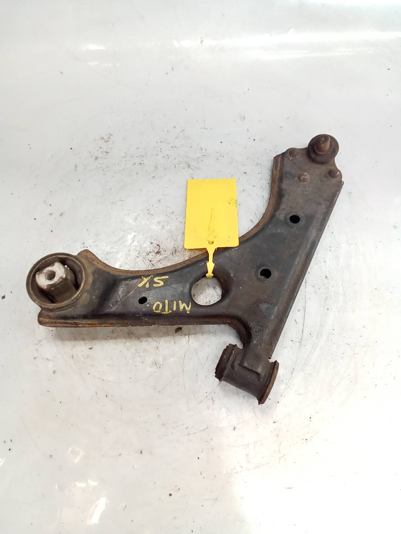 Braccio oscillante sosp. ant. sx.