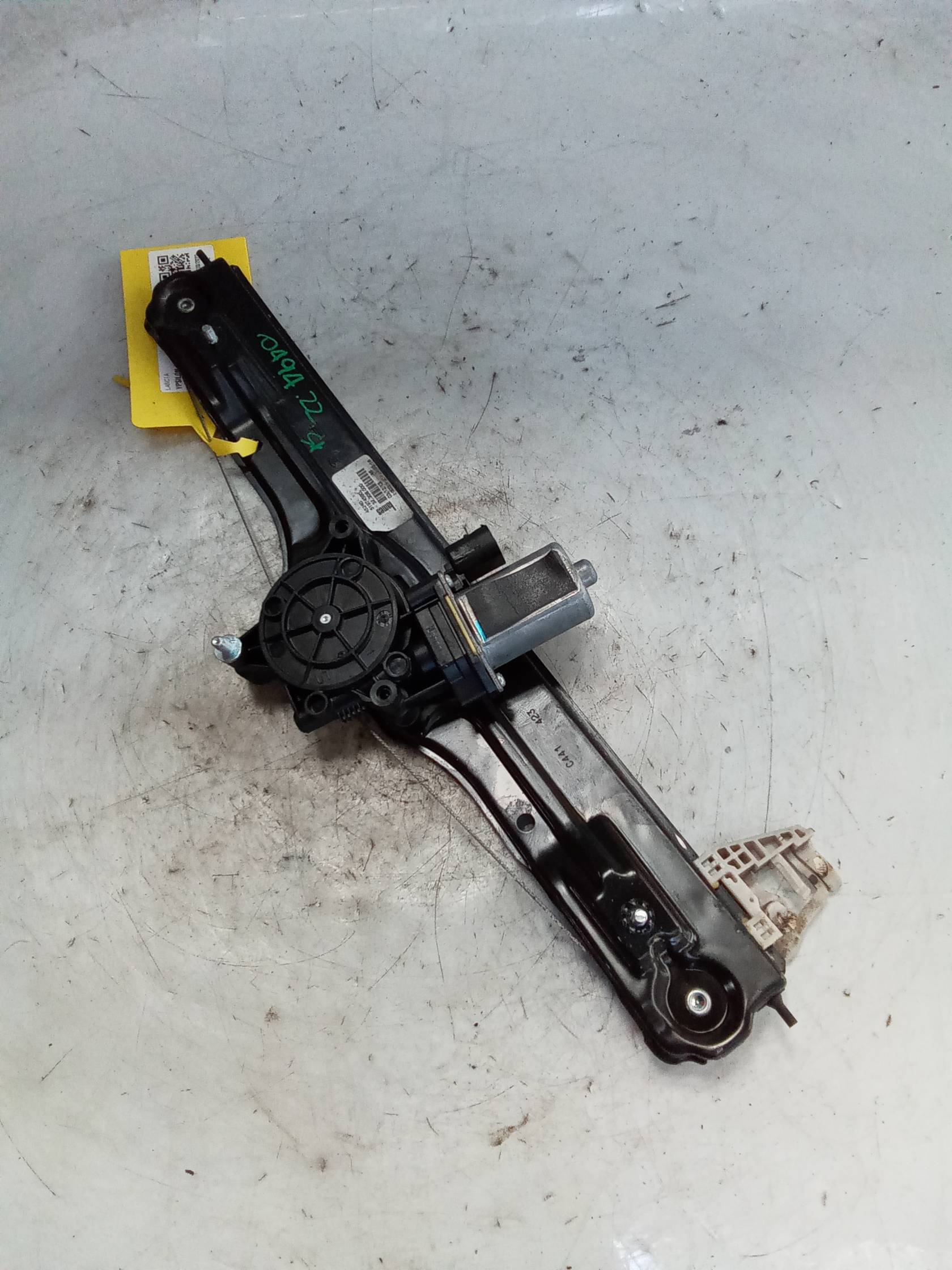 Alzacristallo elettr. porta ant. con motorino sx.