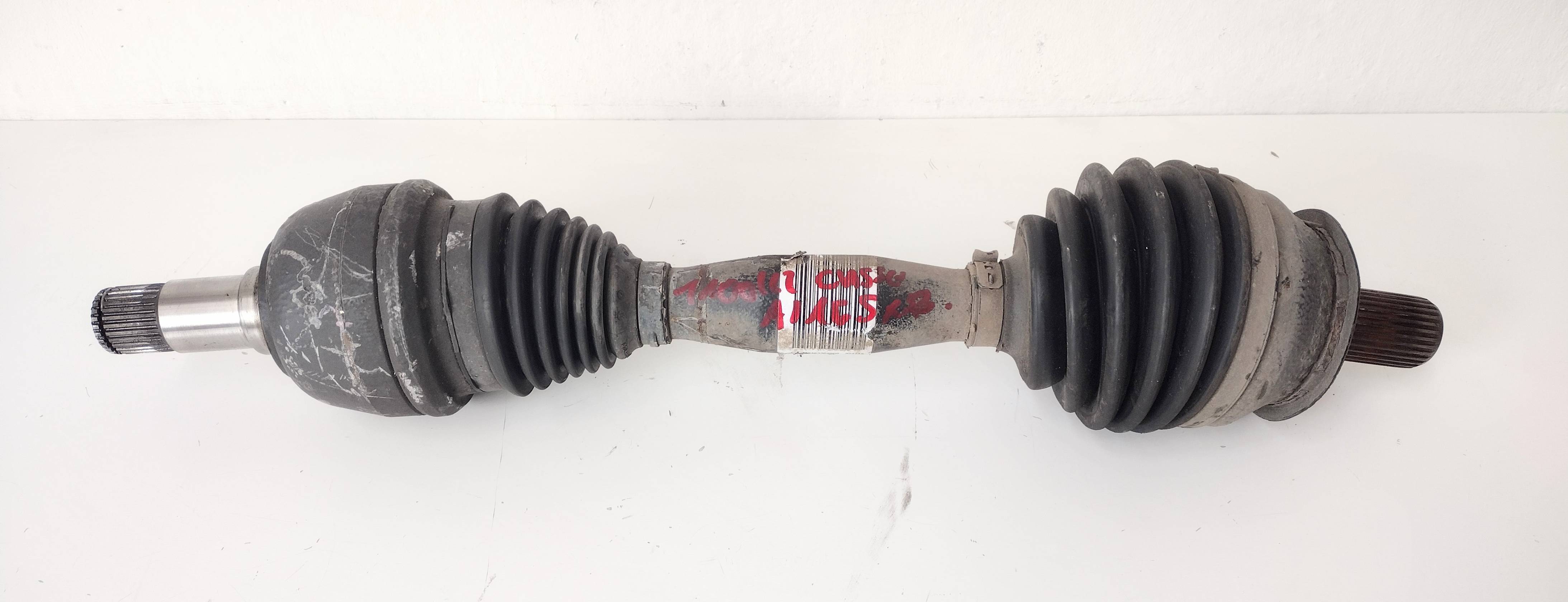 Semiasse anteriore sinistro Semiasse anteriore sinistro