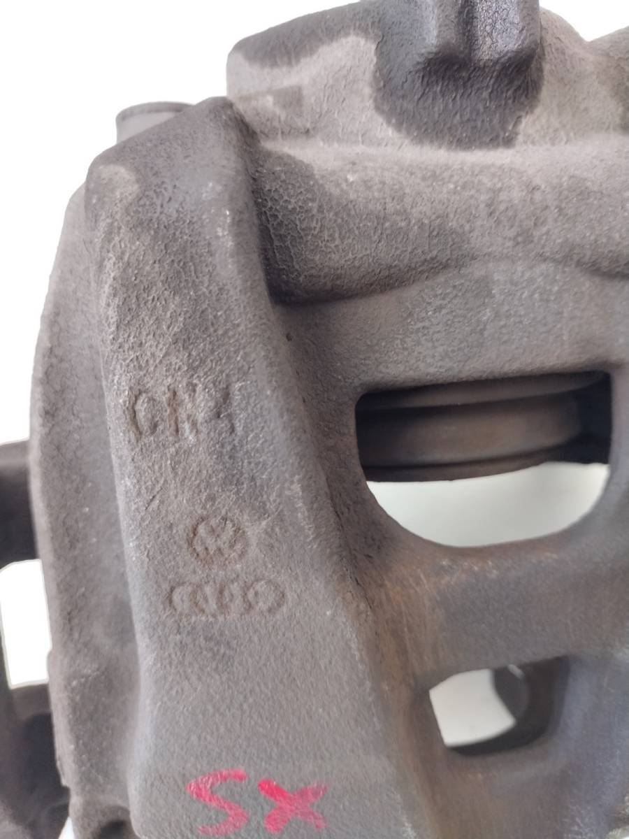 Pinza freno anteriore sinistro