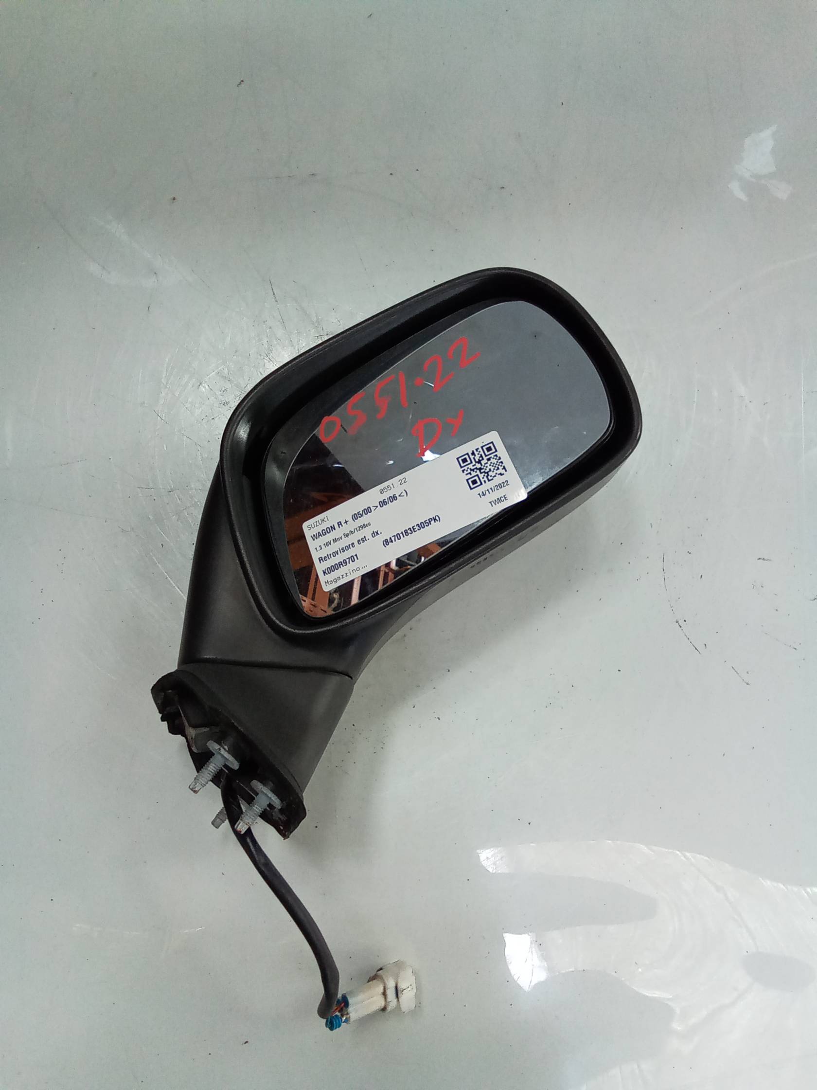 Retrovisore est. dx.