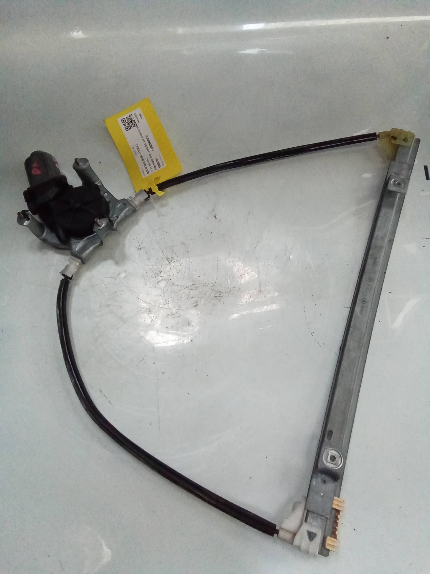Alzacristallo elettr. porta ant. con motorino dx.