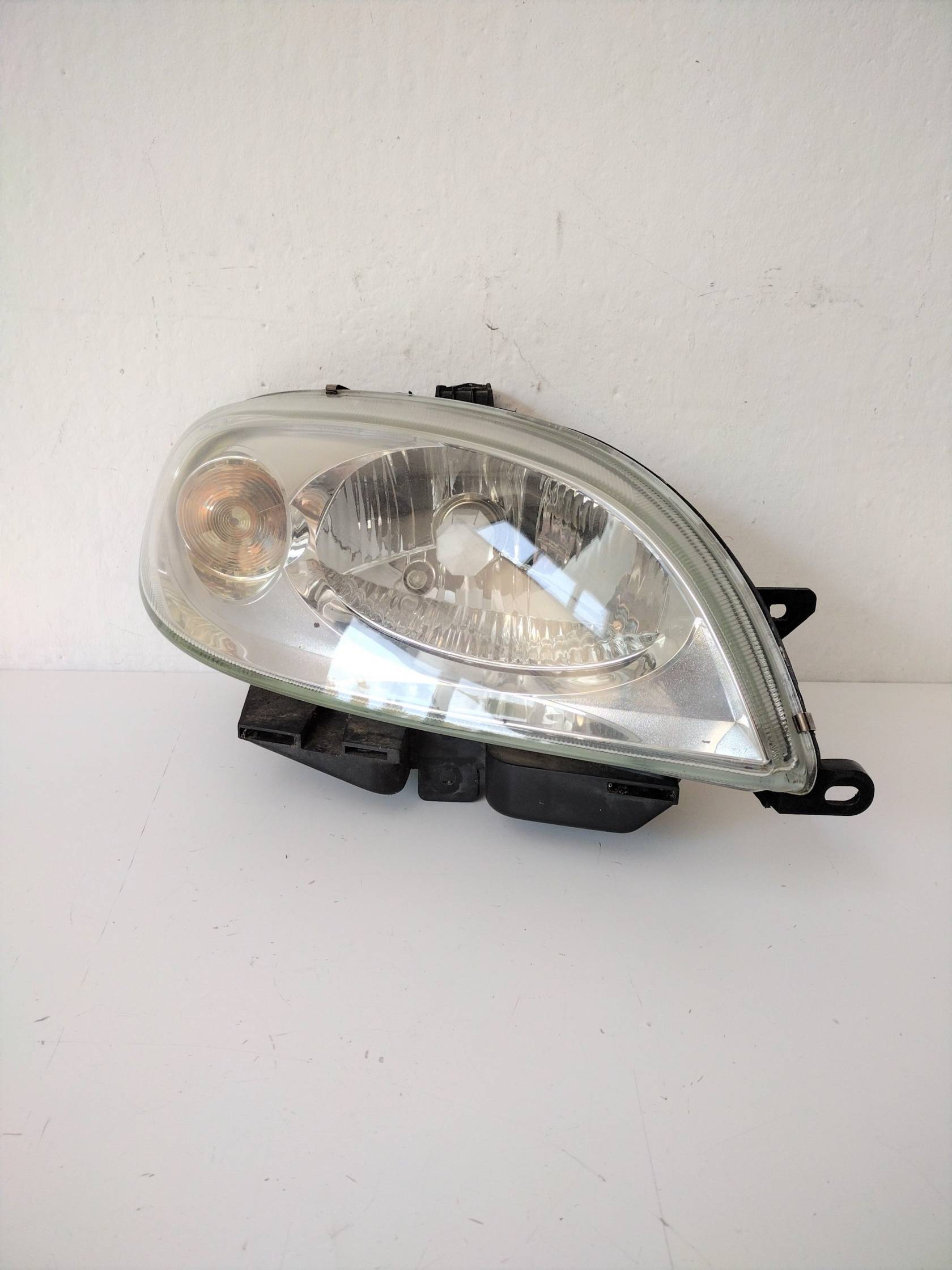 Fanale anteriore destro