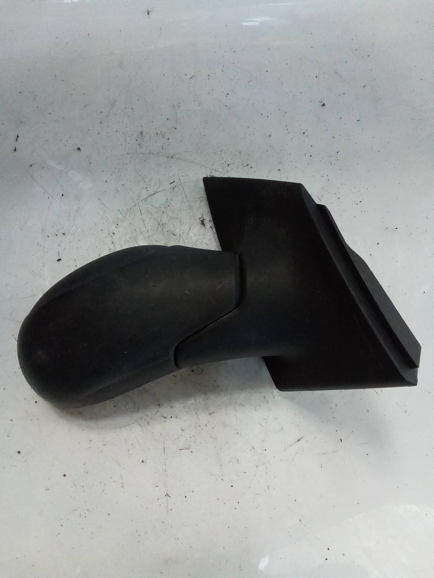 Retrovisore est. dx.