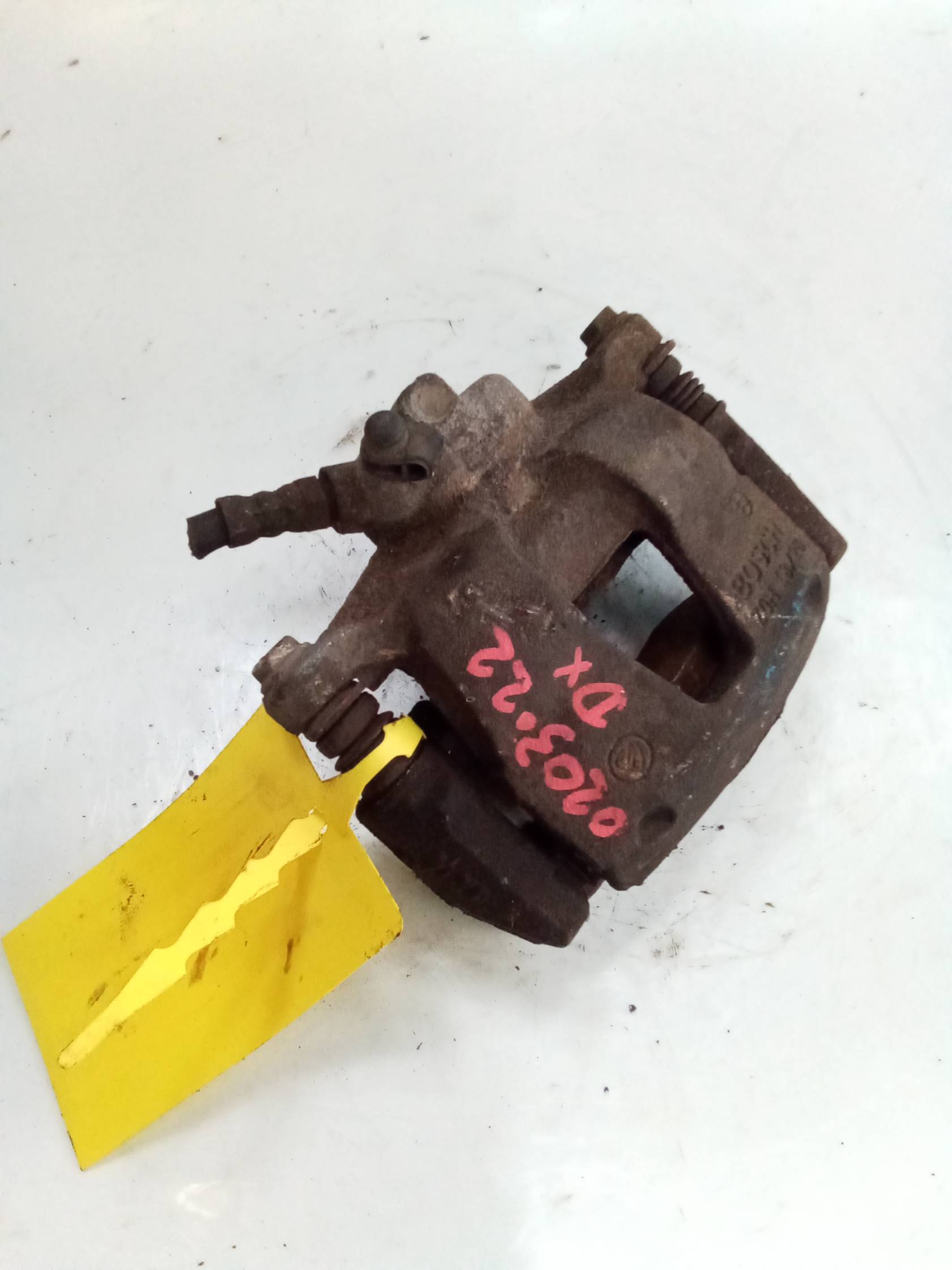 Pinza freno ant. dx. Pinza freno ant. dx.