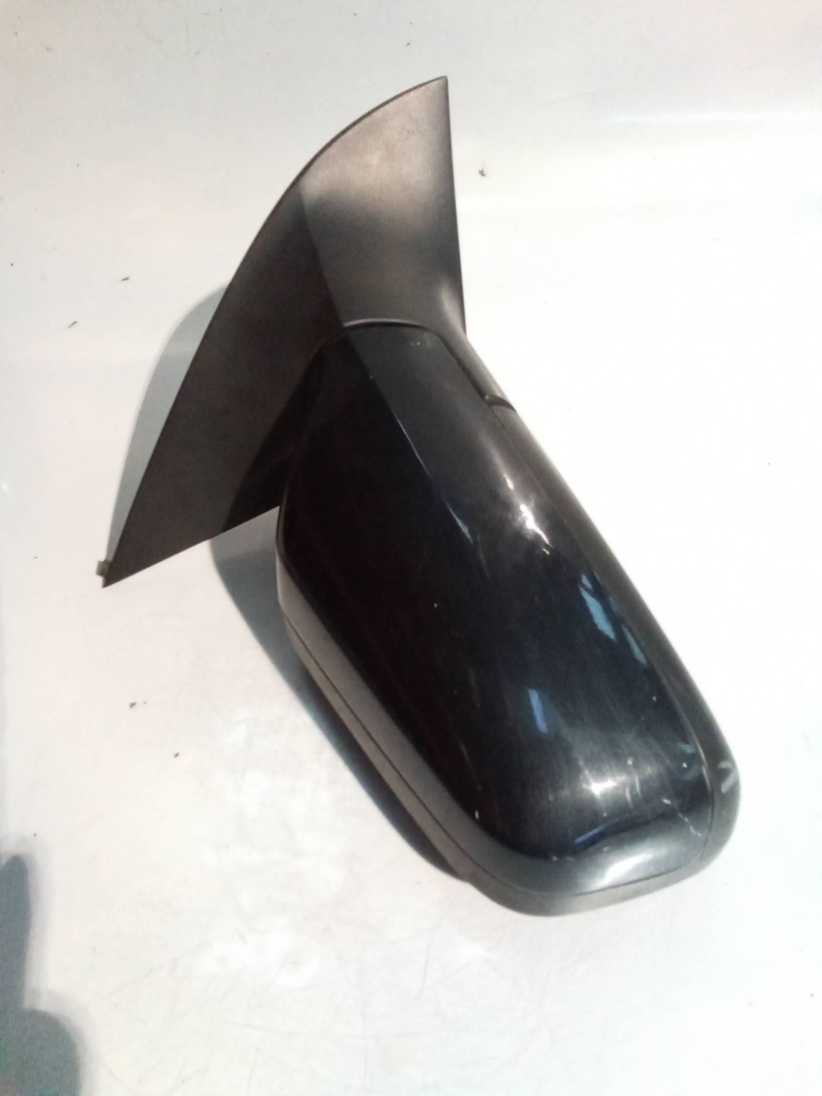 Retrovisore est. compl. dx.