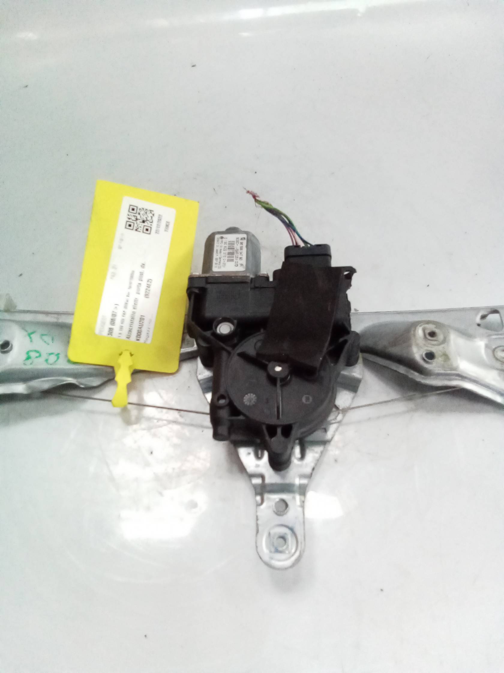 Alzacristallo elettr. porta post. dx.