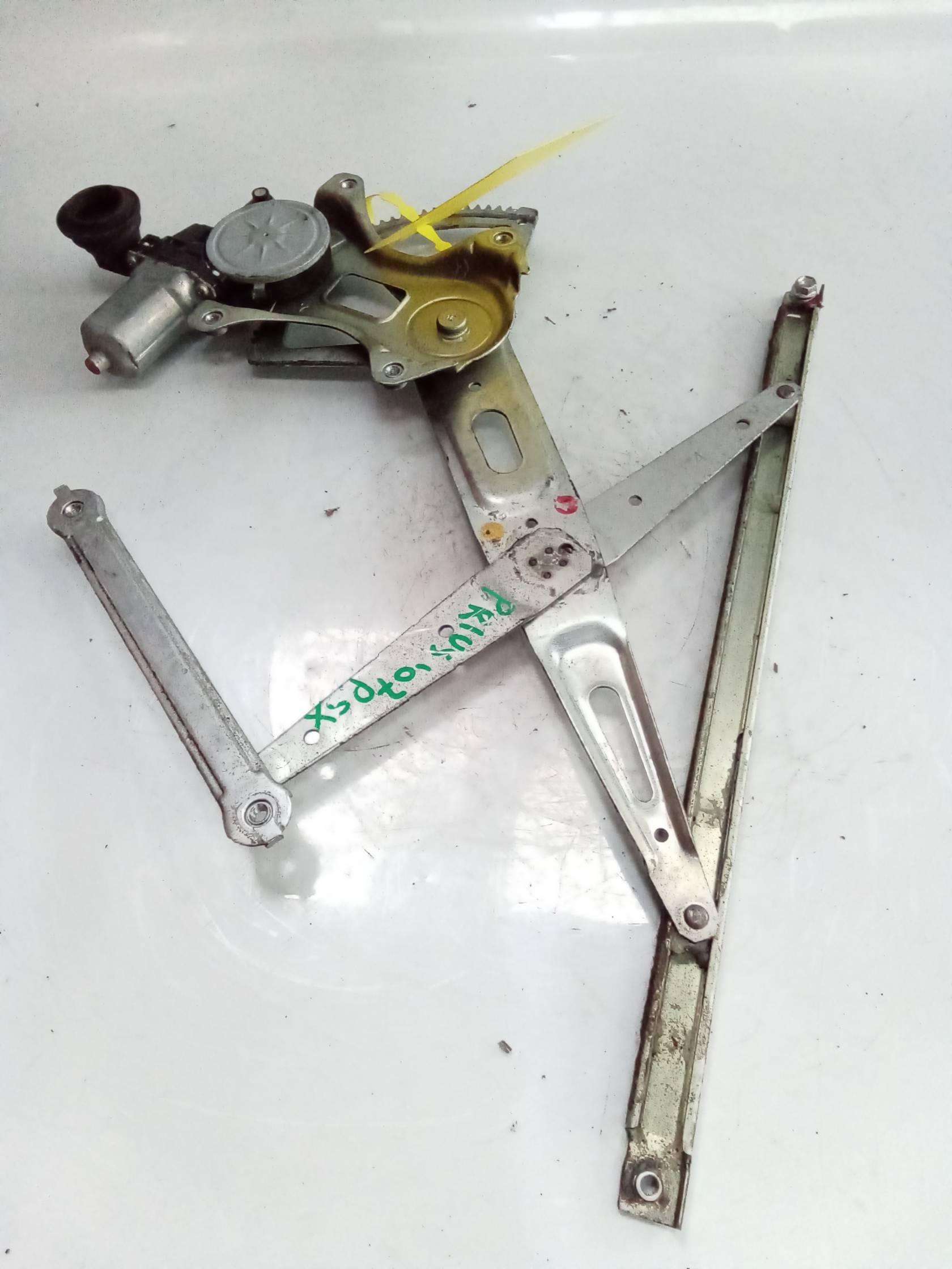 Alzacristallo elettr. porta post. sx.