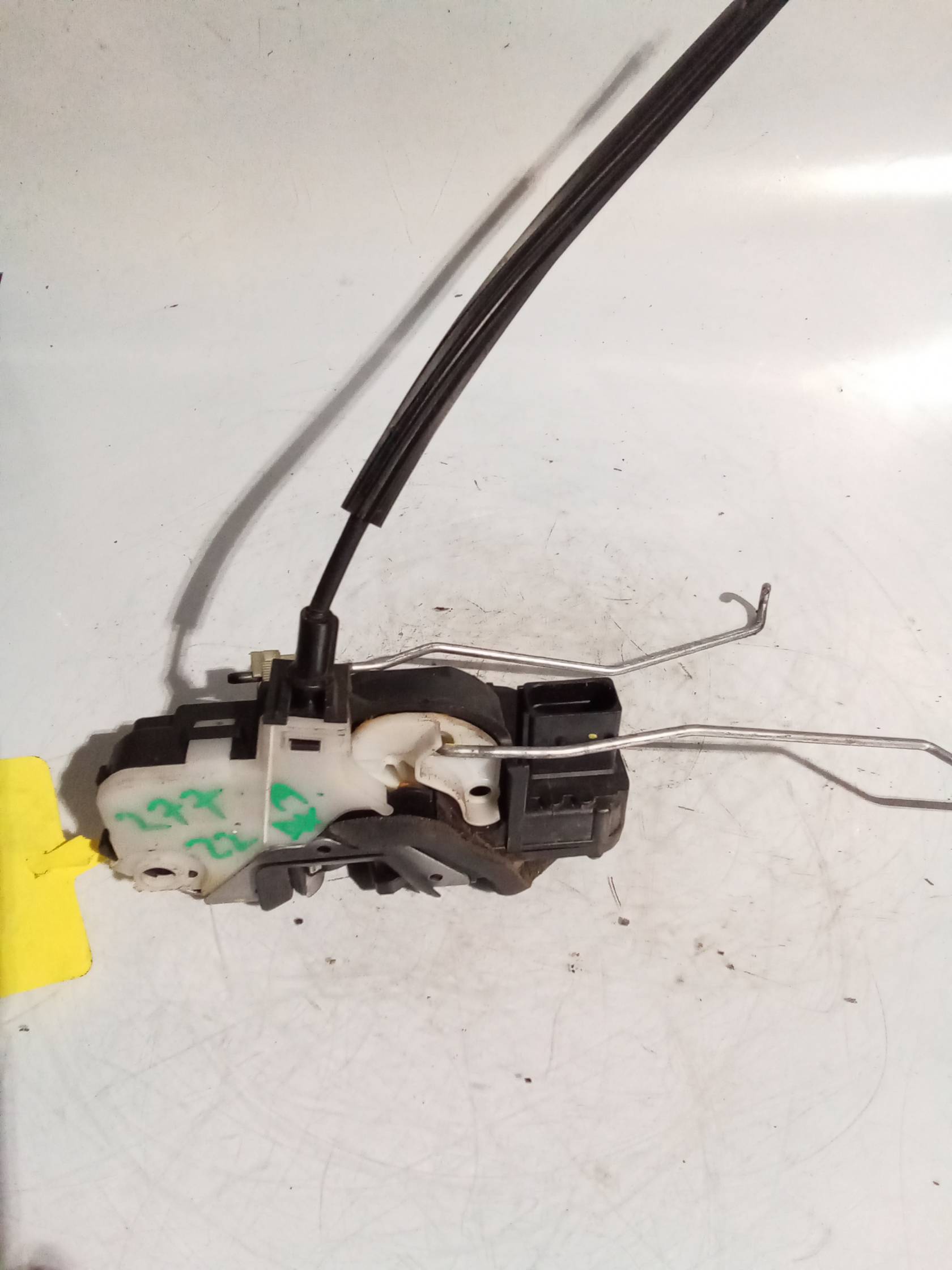 Serratura porta ant. dx.