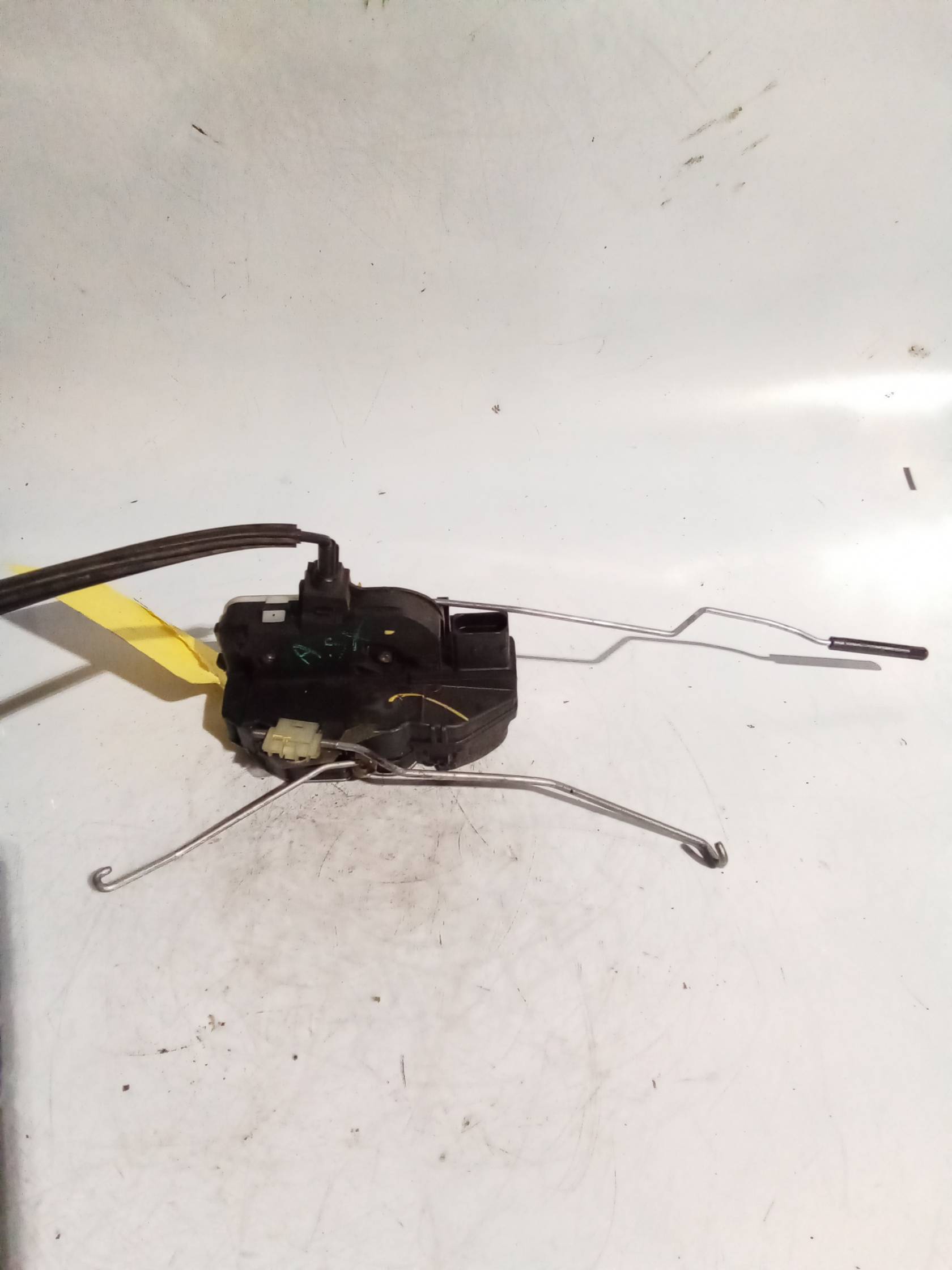 Serratura porta ant. dx.