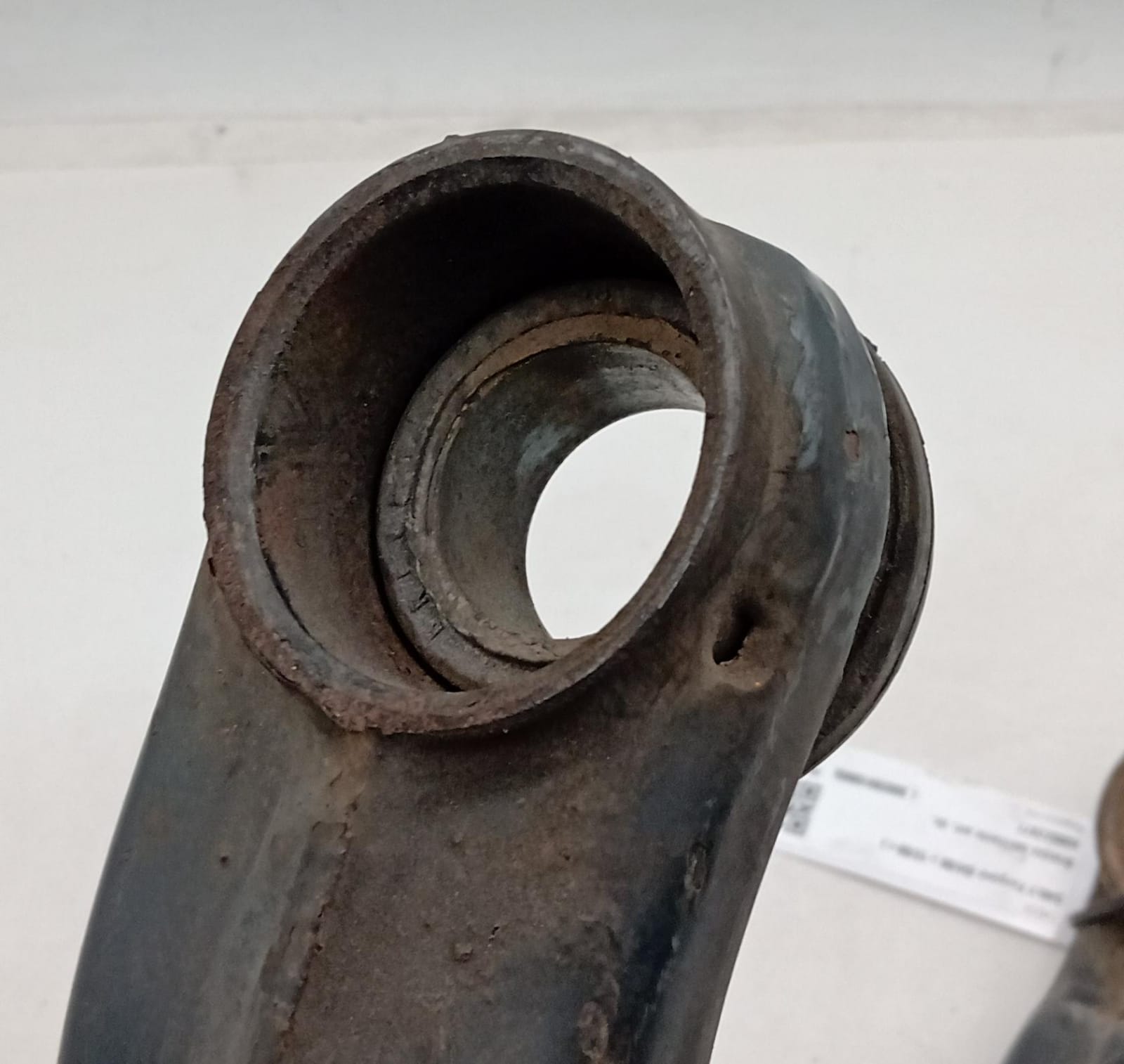 Braccio oscillante anteriore destro