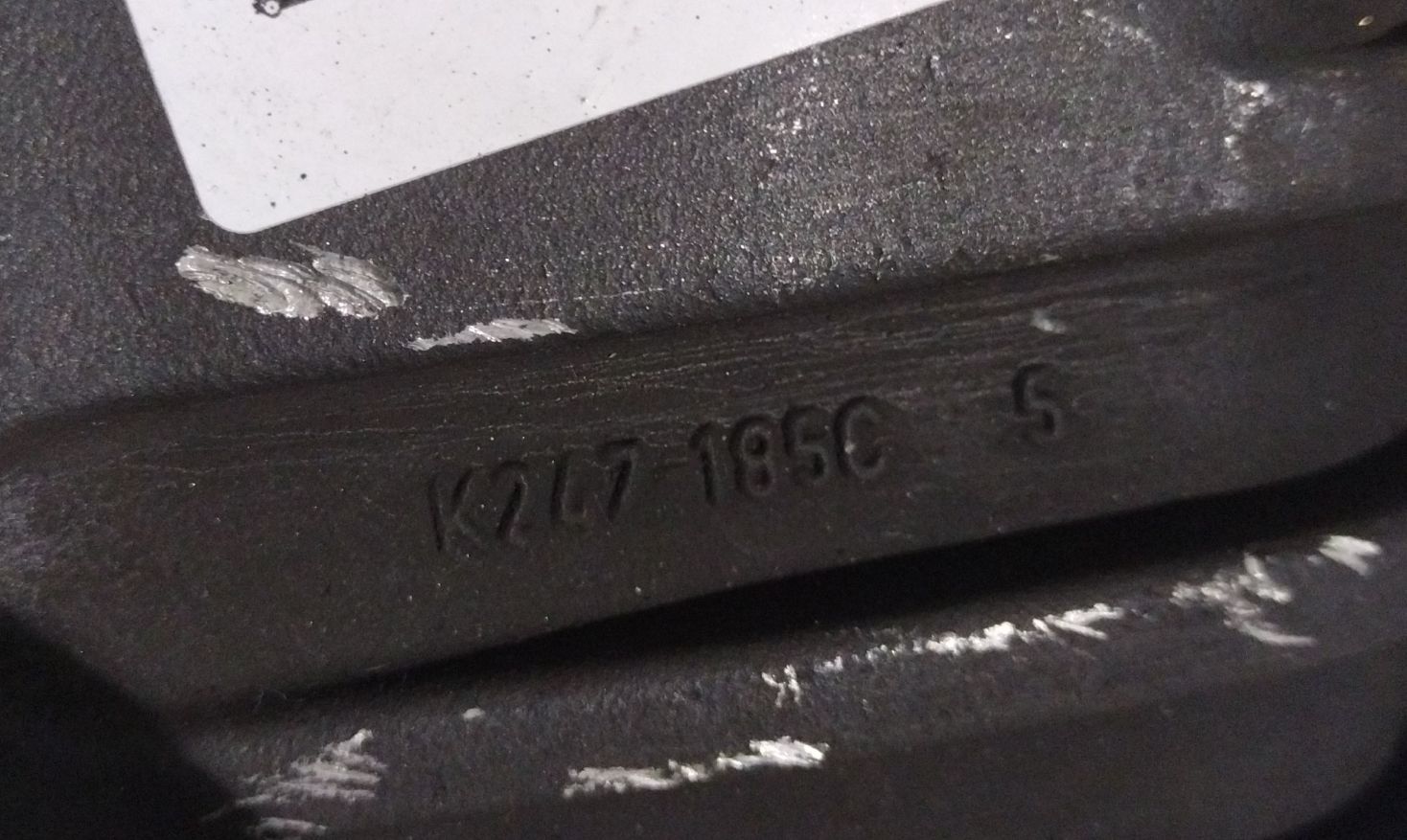 Pinza freno anteriore sinistra