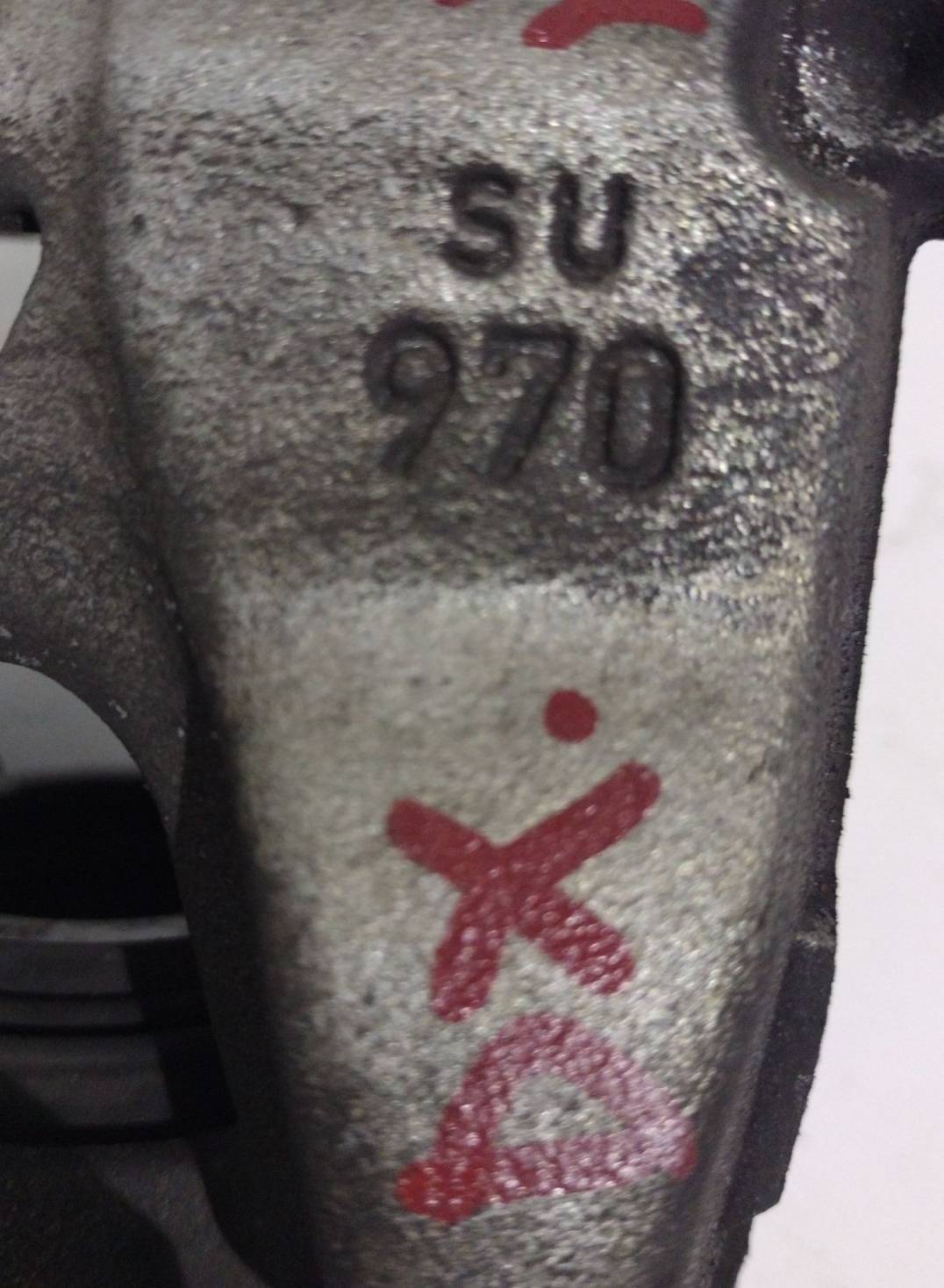 Pinza freno anteriore destro Pinza freno anteriore destro