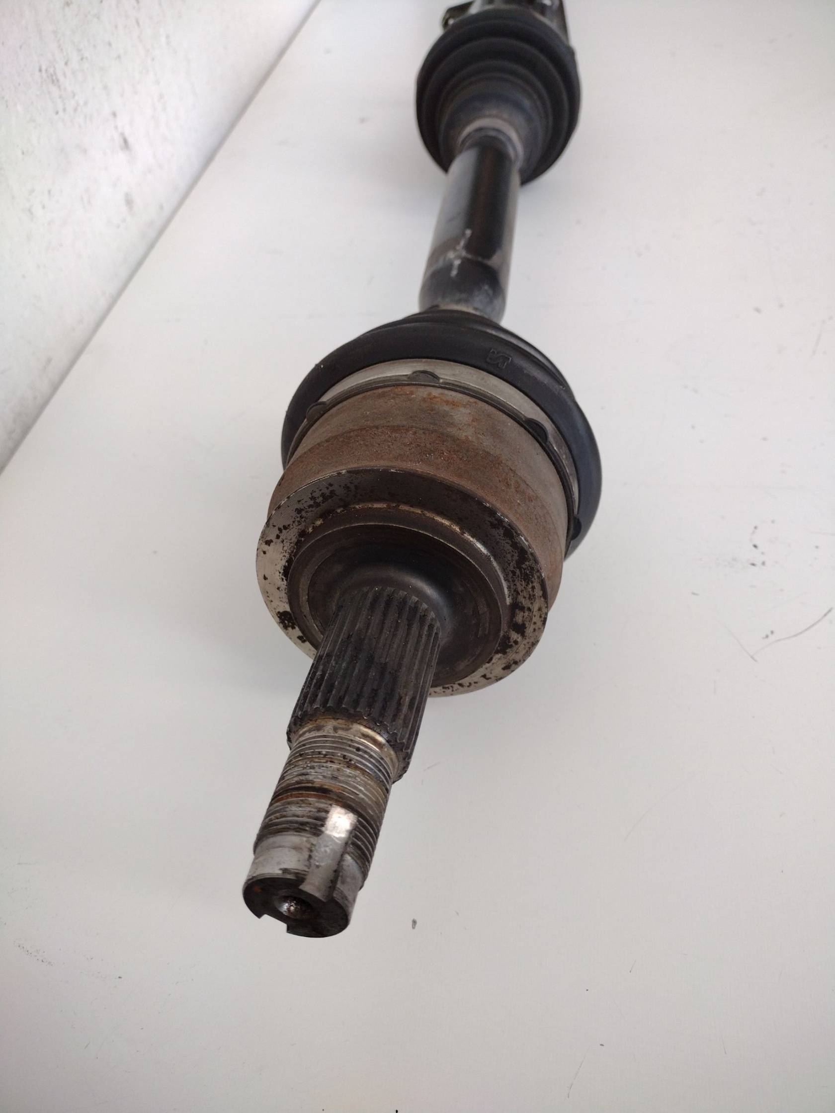 Semiasse anteriore destro Semiasse anteriore destro