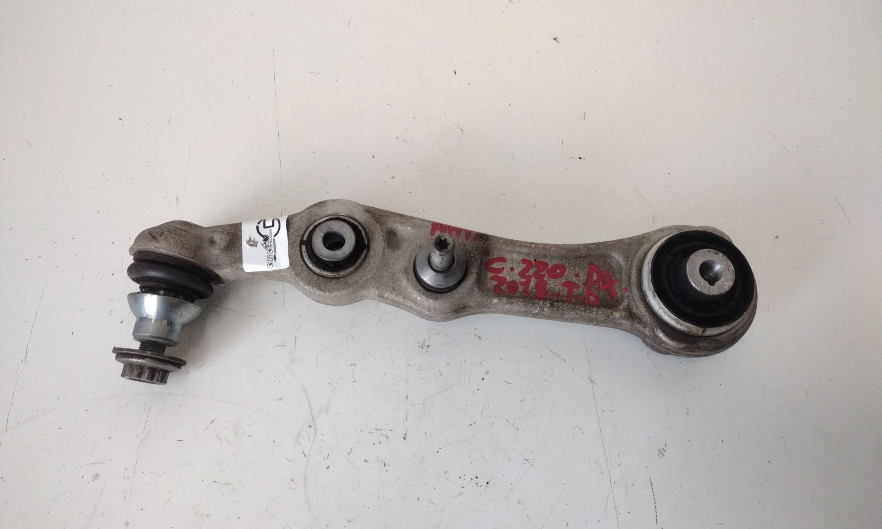 Braccio oscillante anteriore destra