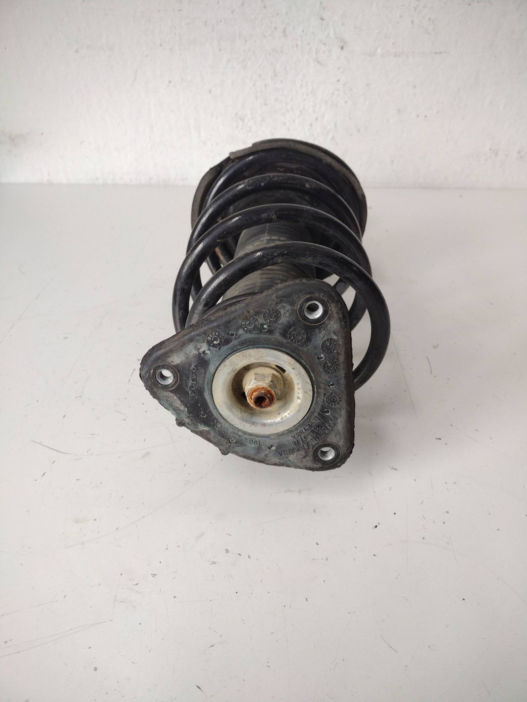 Ammortizzatore anteriore sinistro