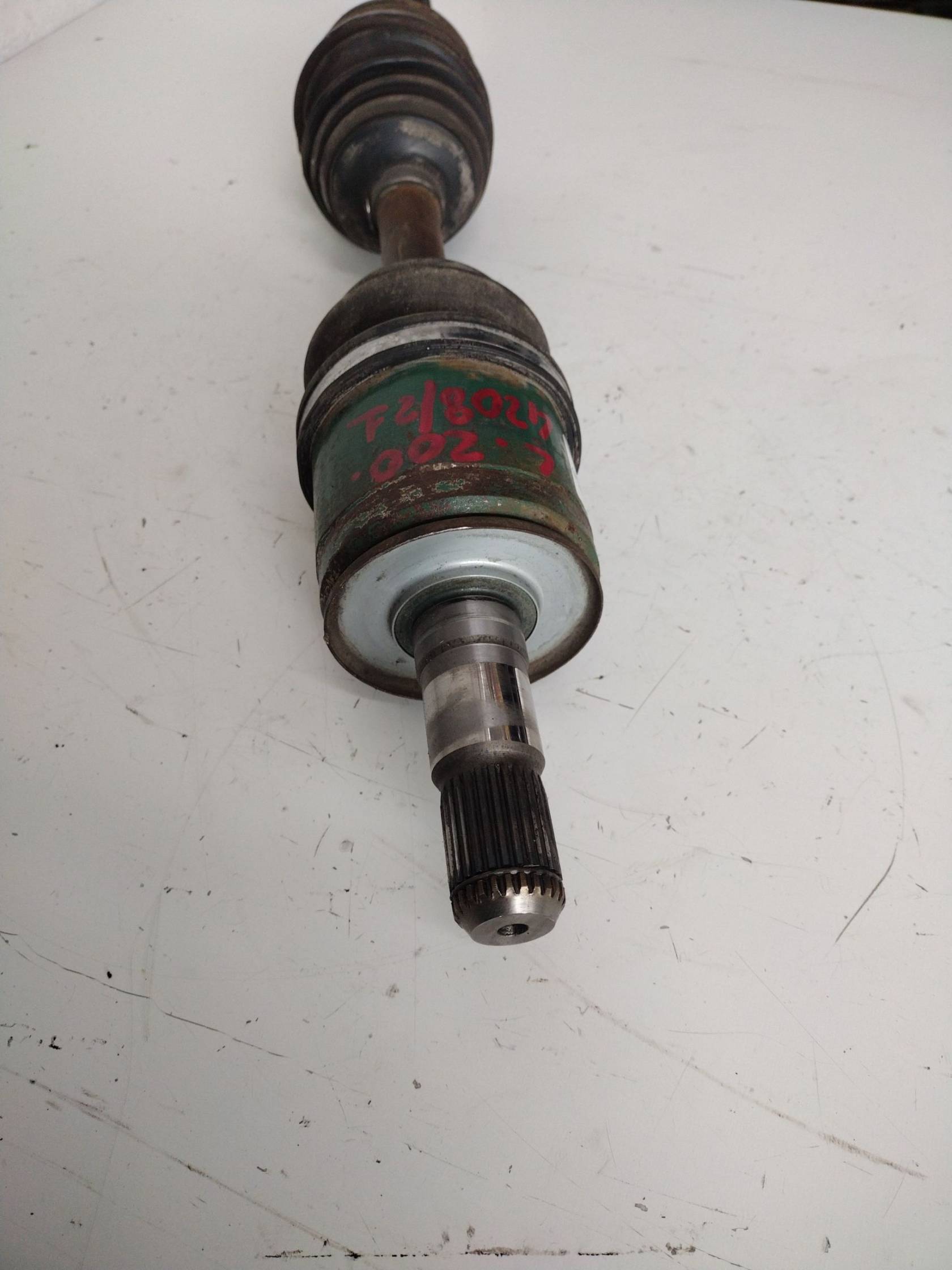 Semiasse anteriore sinistro