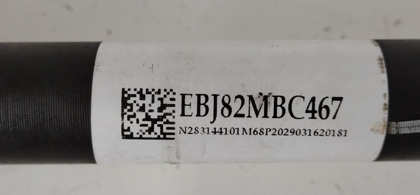 Semiasse anteriore destro