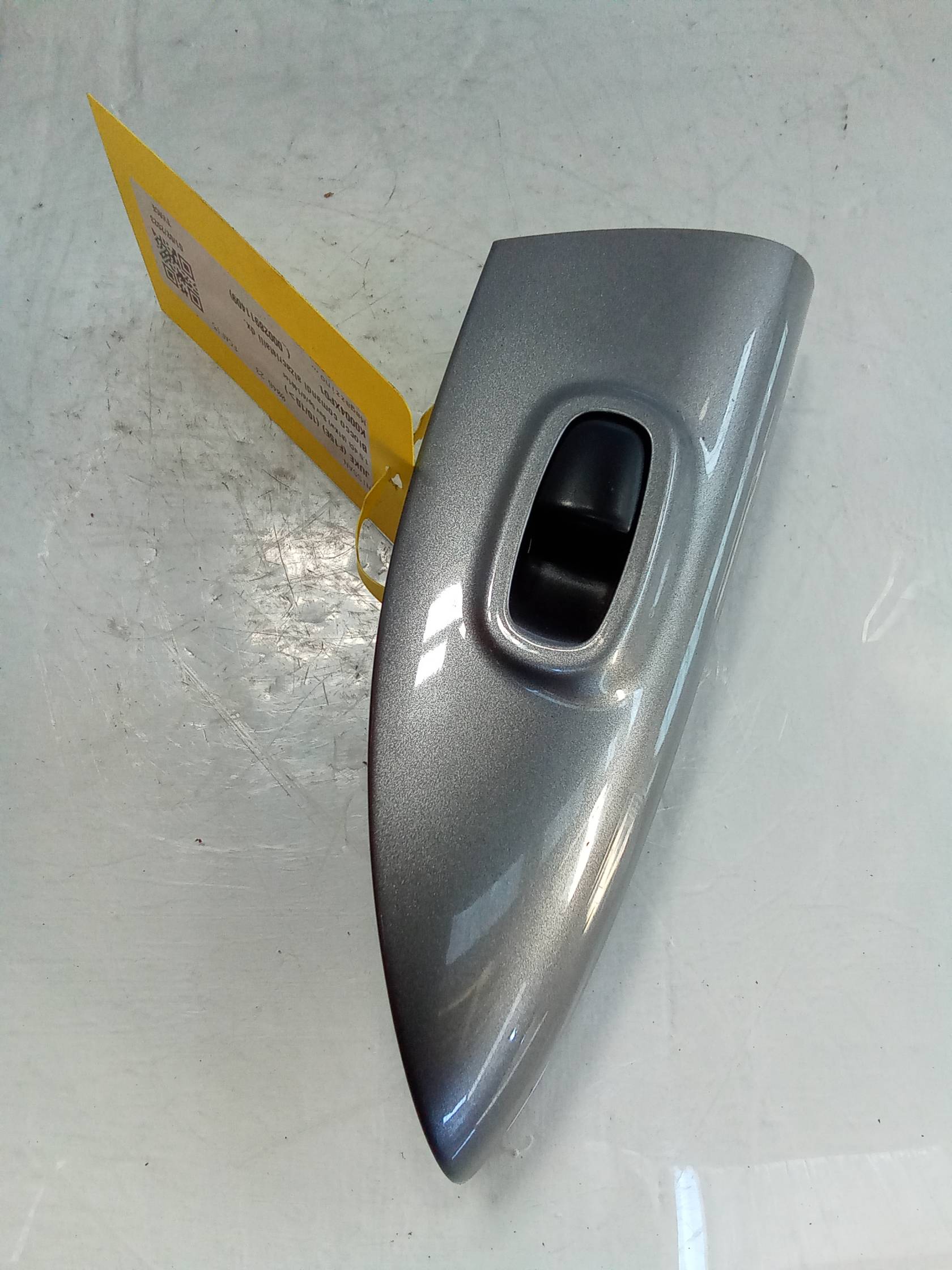 Blocco comandi alzacristalli dx.