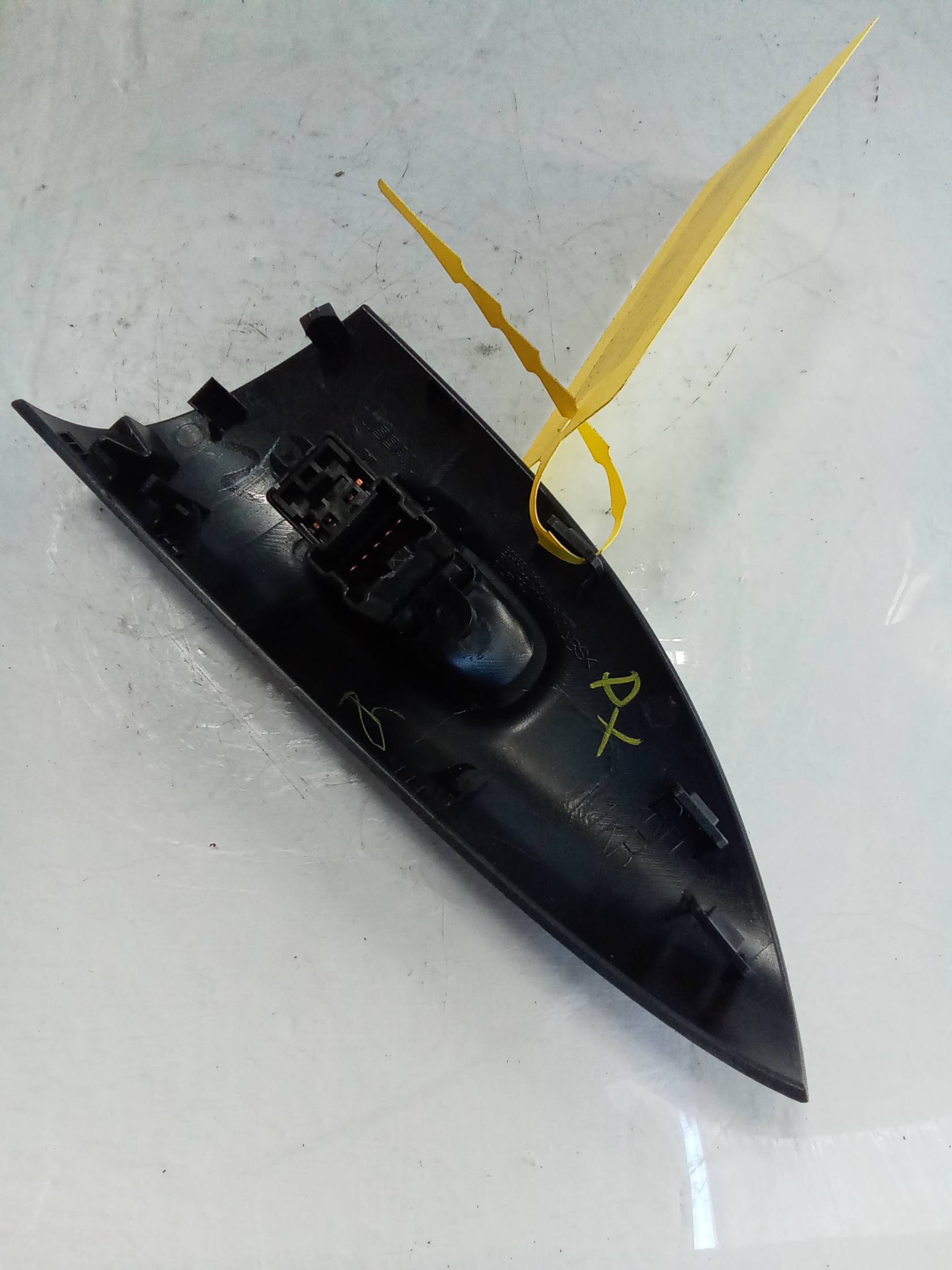 Blocco comandi alzacristalli dx.