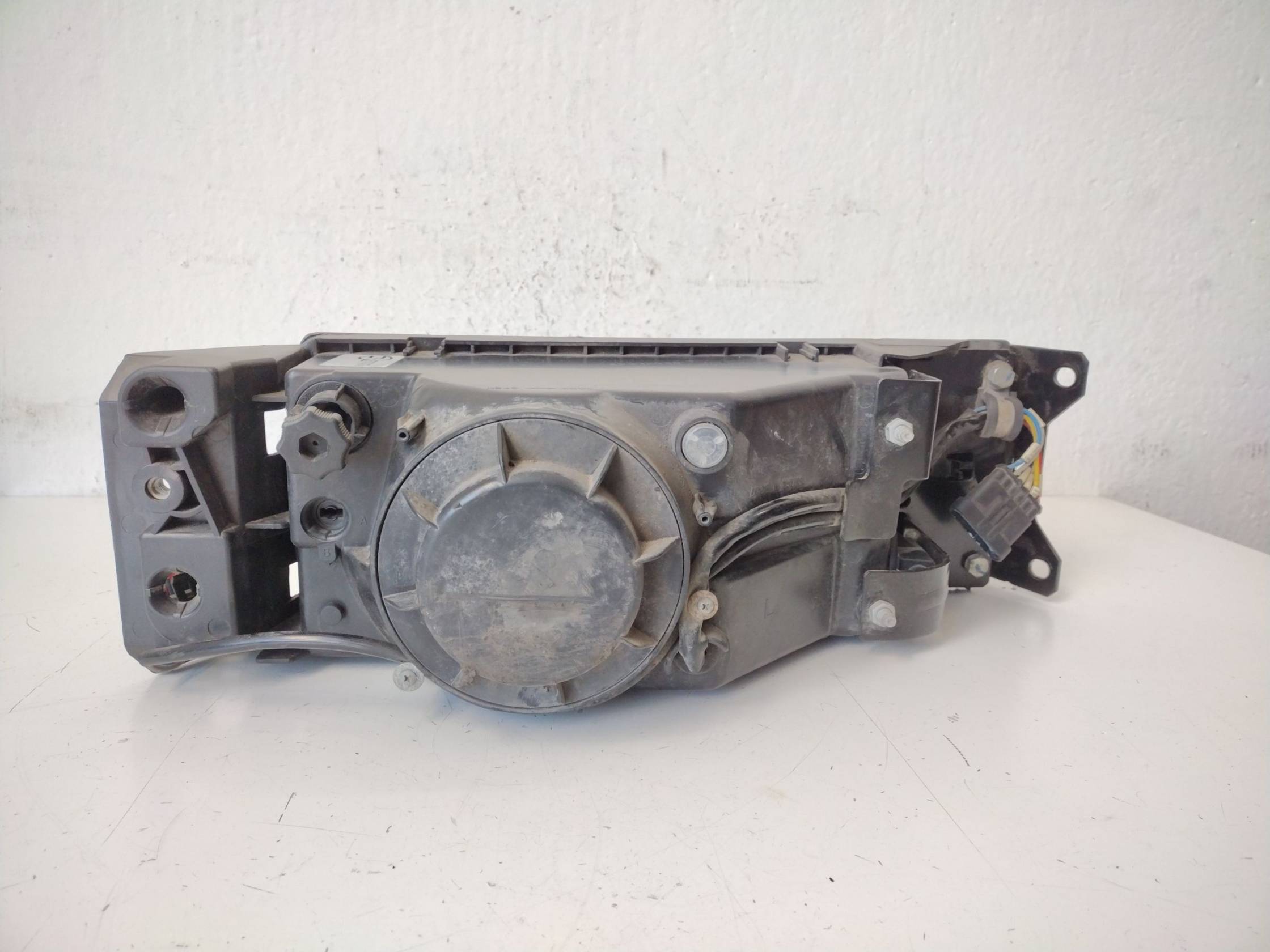 Fanale anteriore sinistro