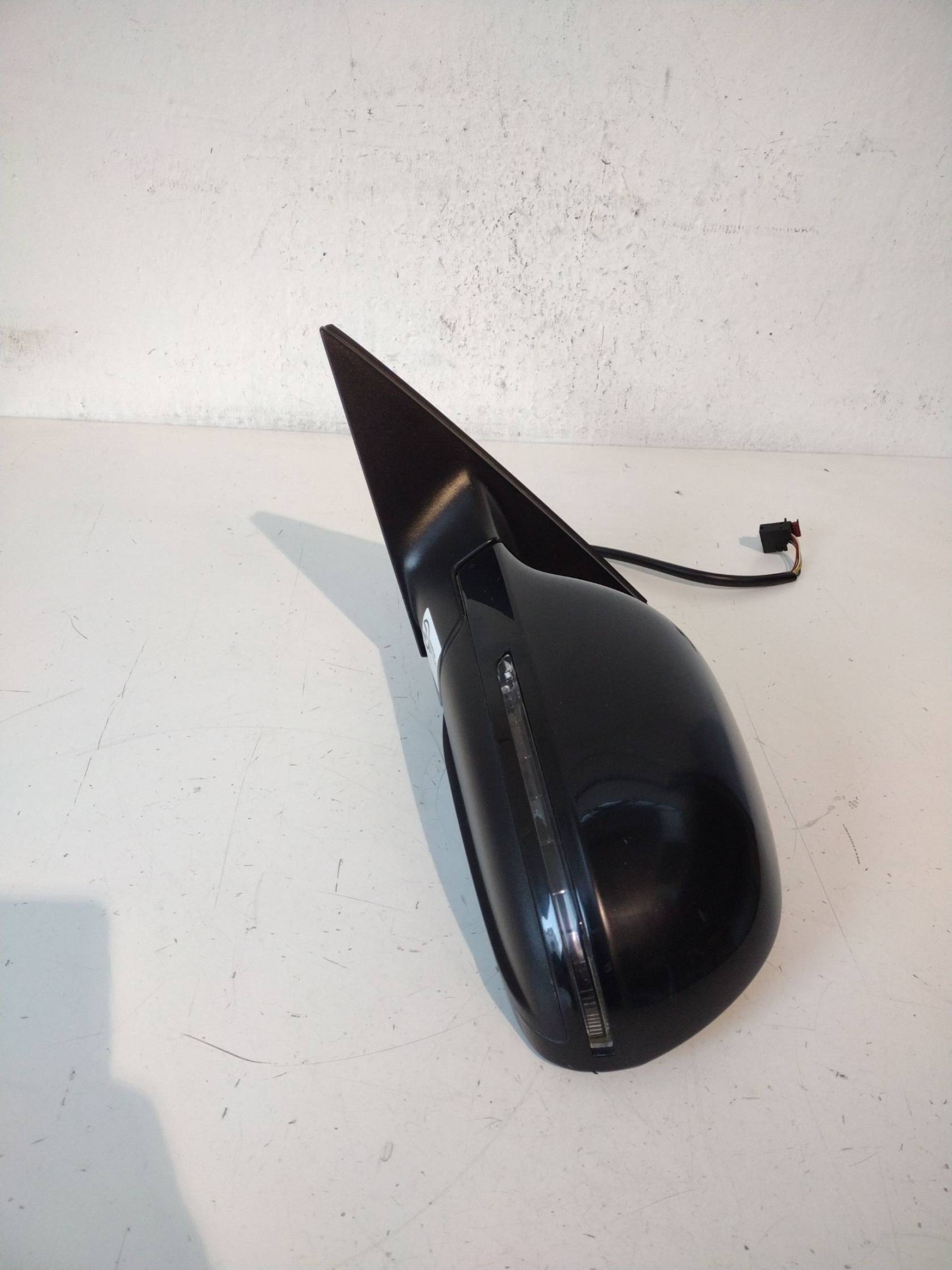 Specchietto retrovisore sinistro