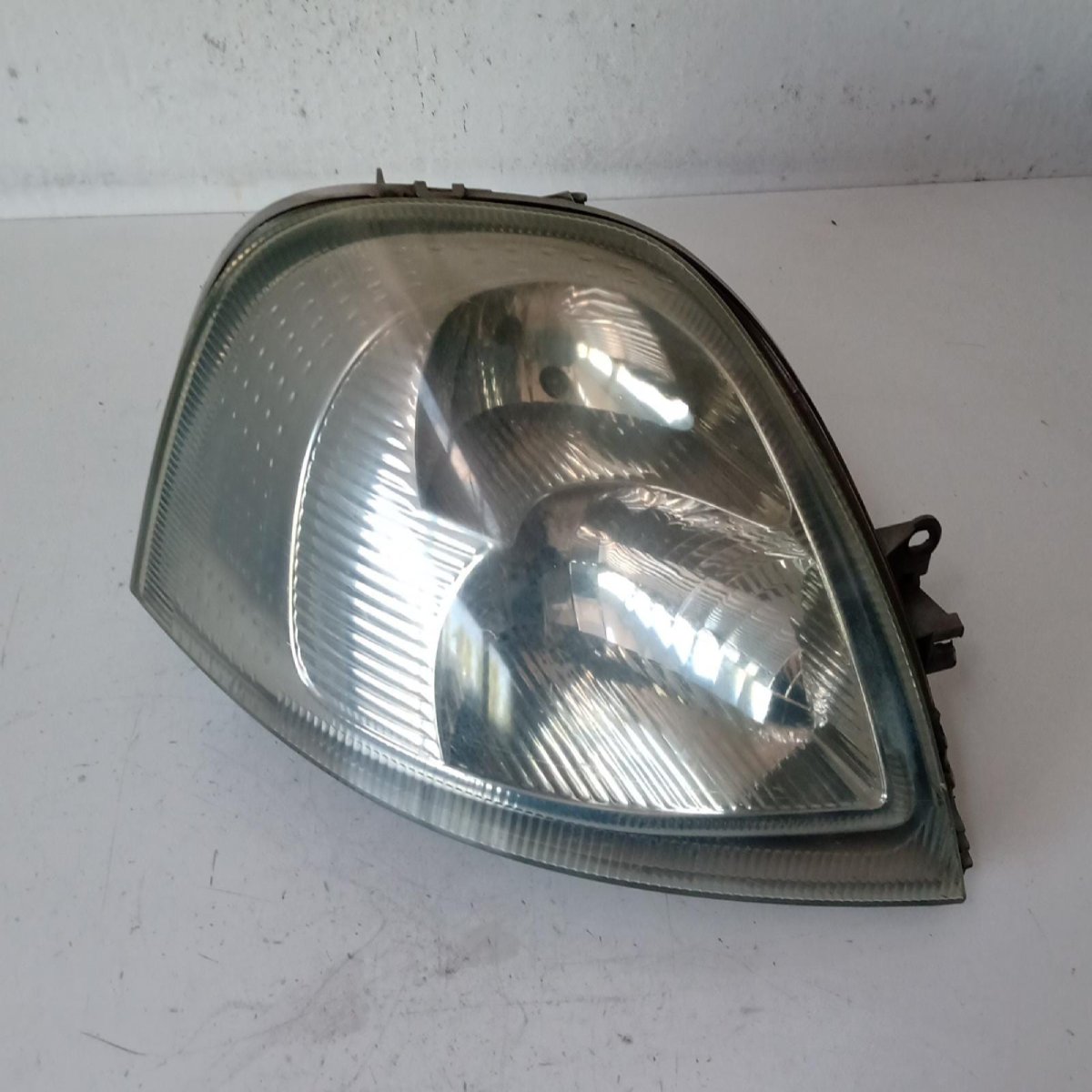 Fanale anteriore destro 