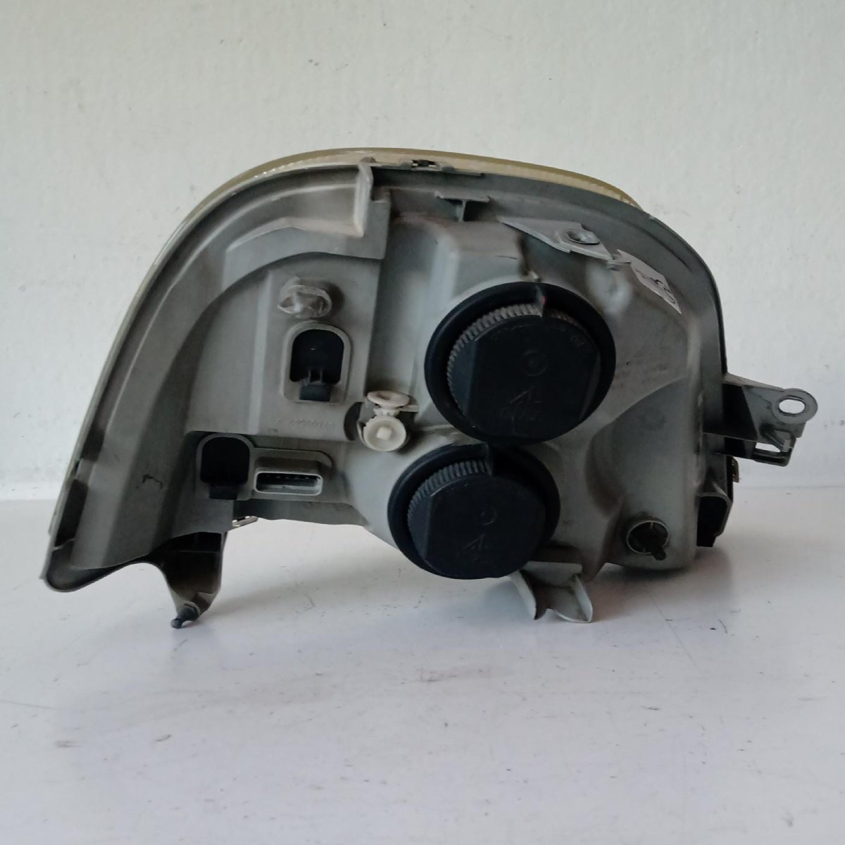 Fanale anteriore sinistro