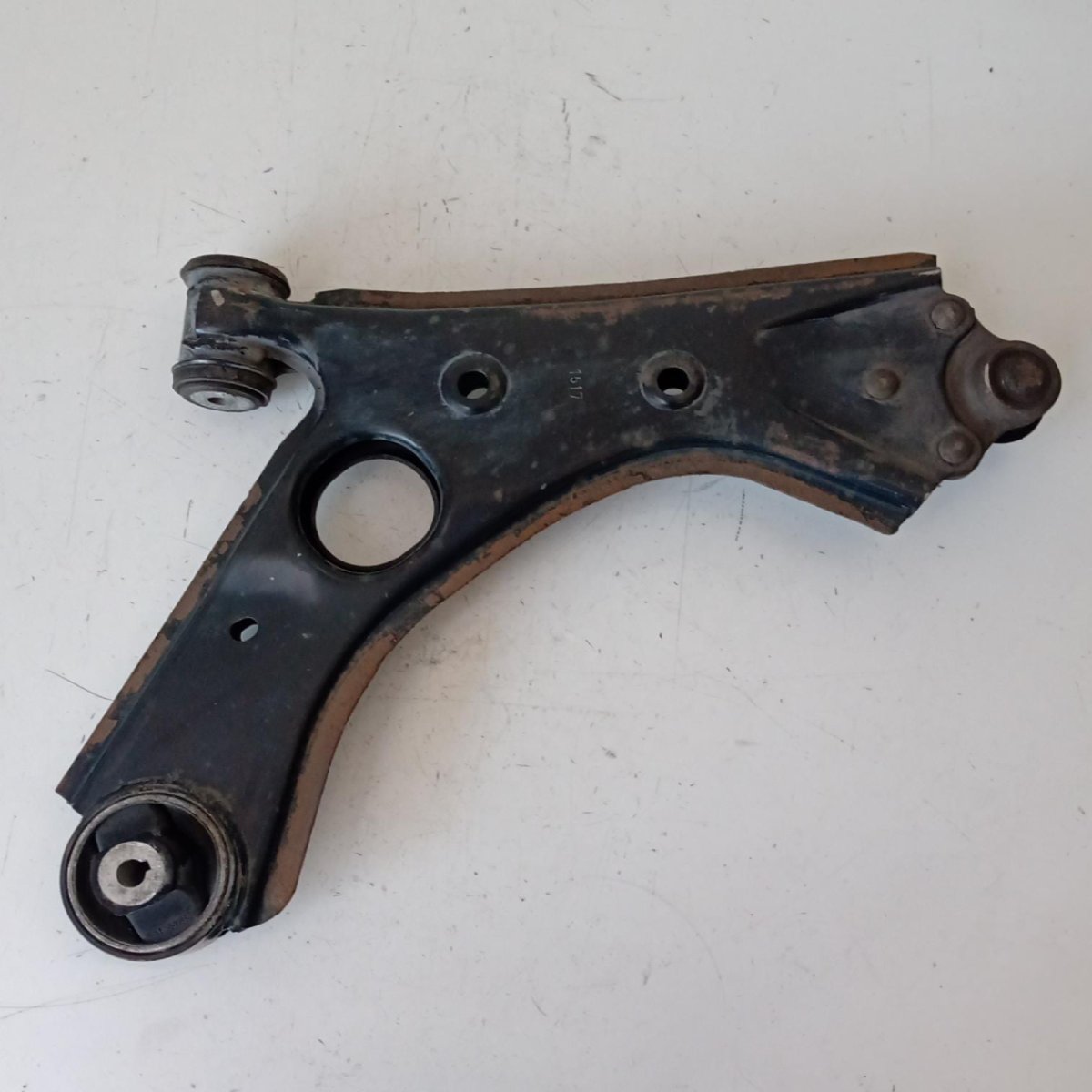 Braccio oscillante anteriore sinistro