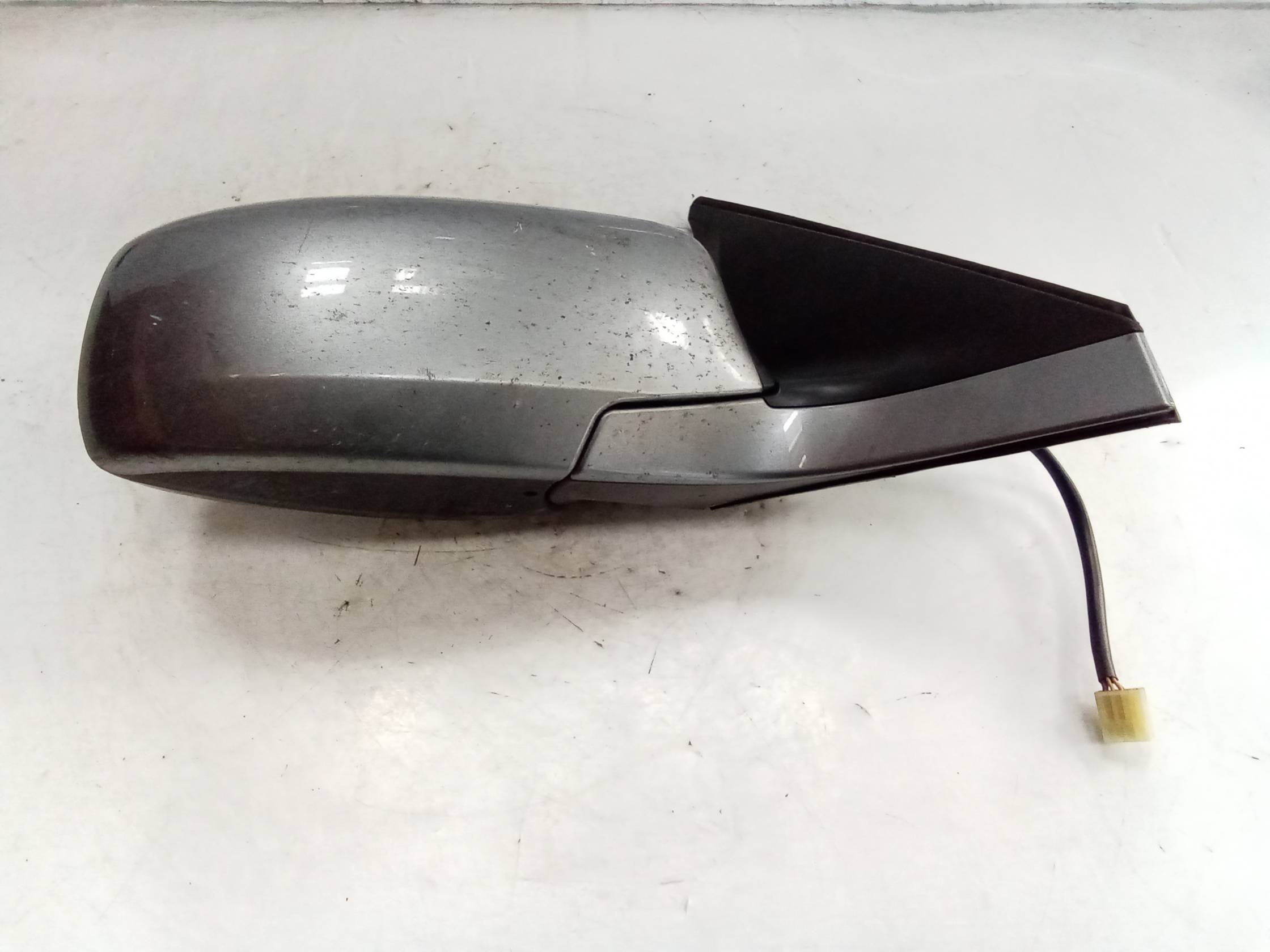 Retrovisore est. dx.