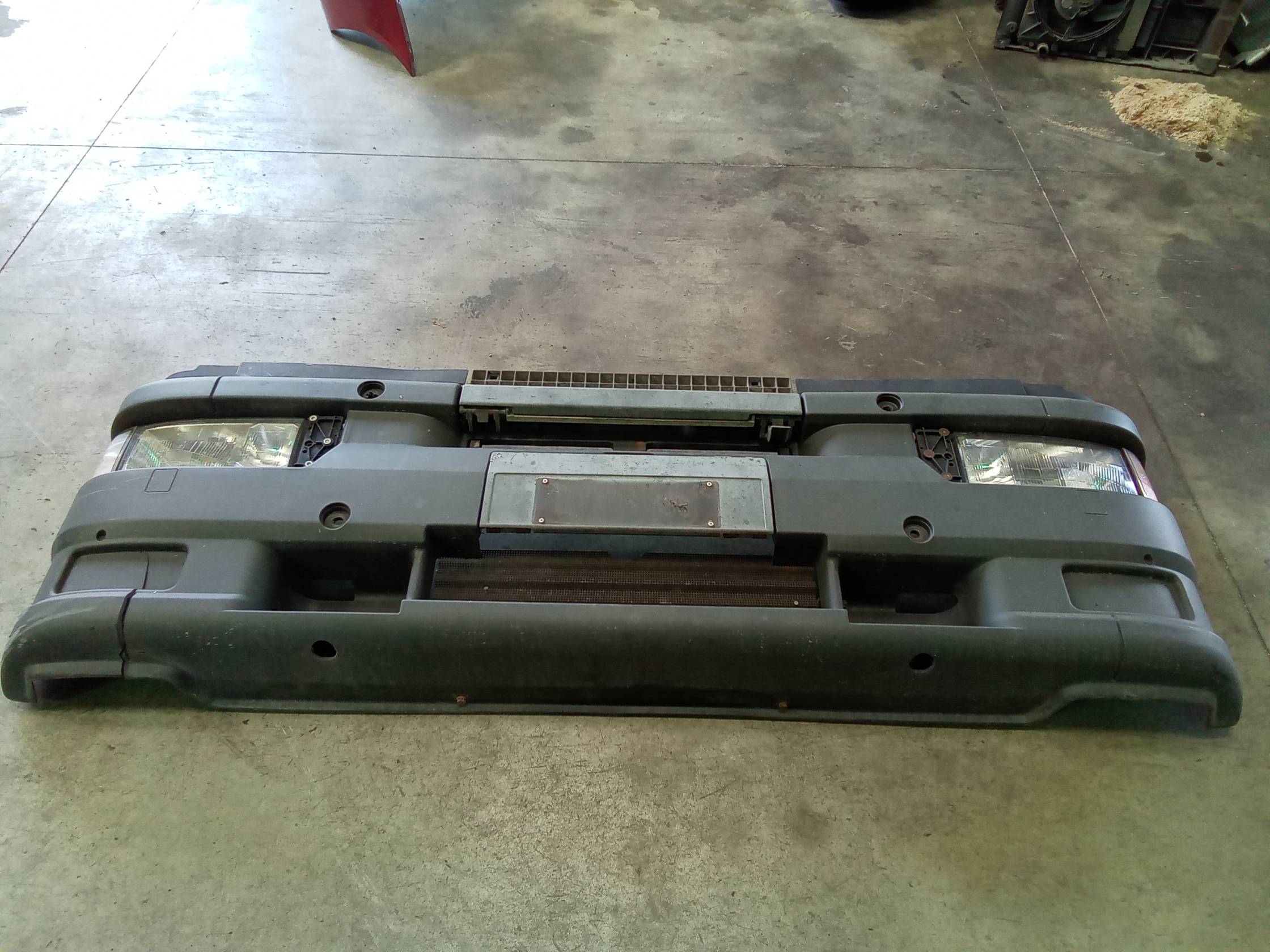 Paraurti ant. compl.