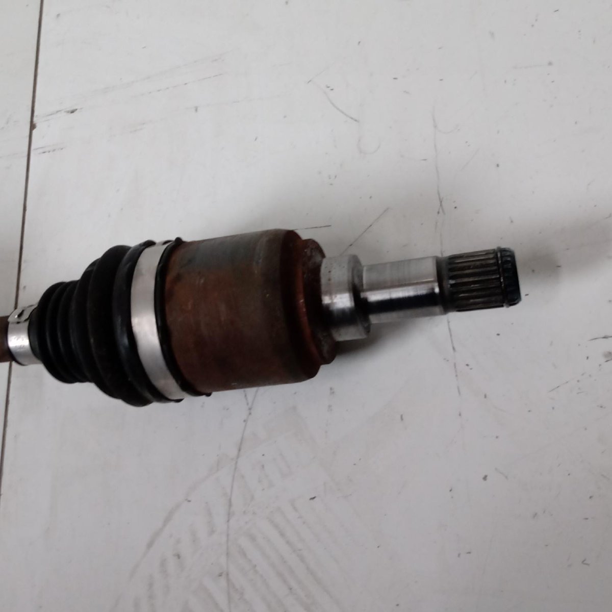 Semiasse anteriore destro Semiasse anteriore destro