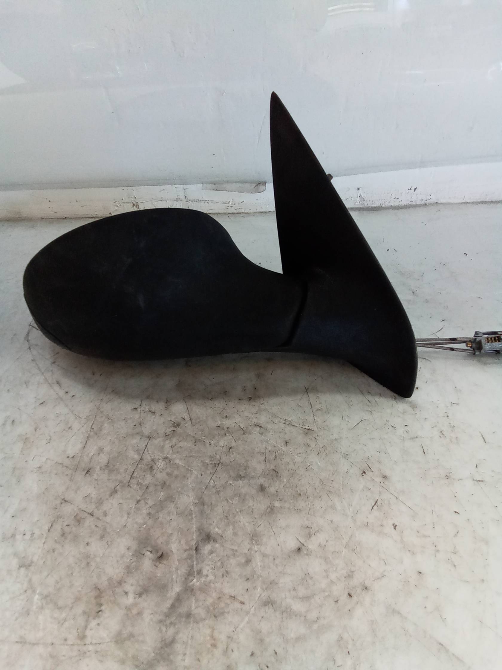 Retrovisore est. compl. dx.