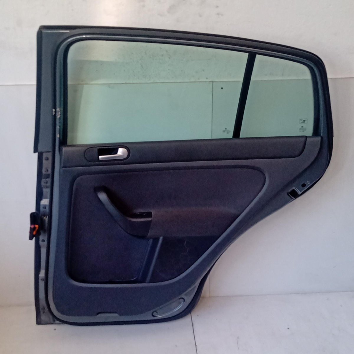 Porta posteriore destra Porta posteriore destra