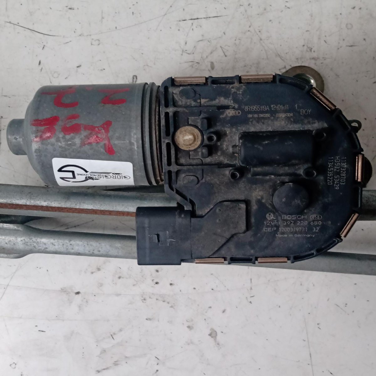 Motorino tergicristalli anteriore