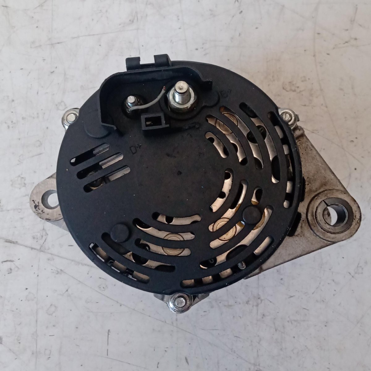 Alternatore Alternatore