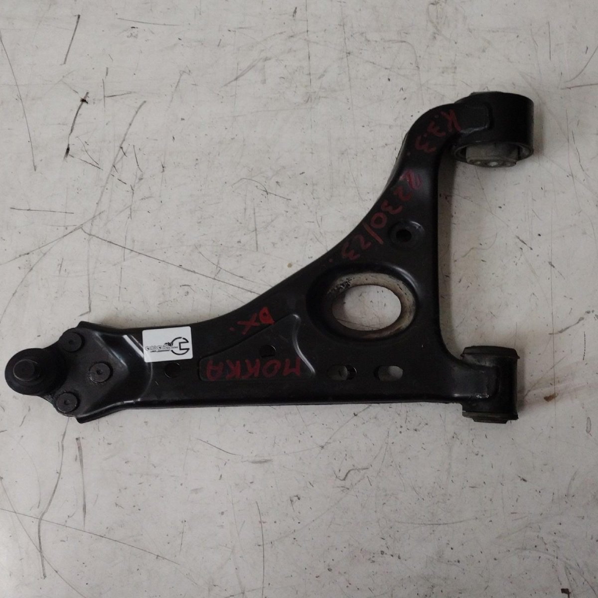 Braccio oscillante anteriore destro